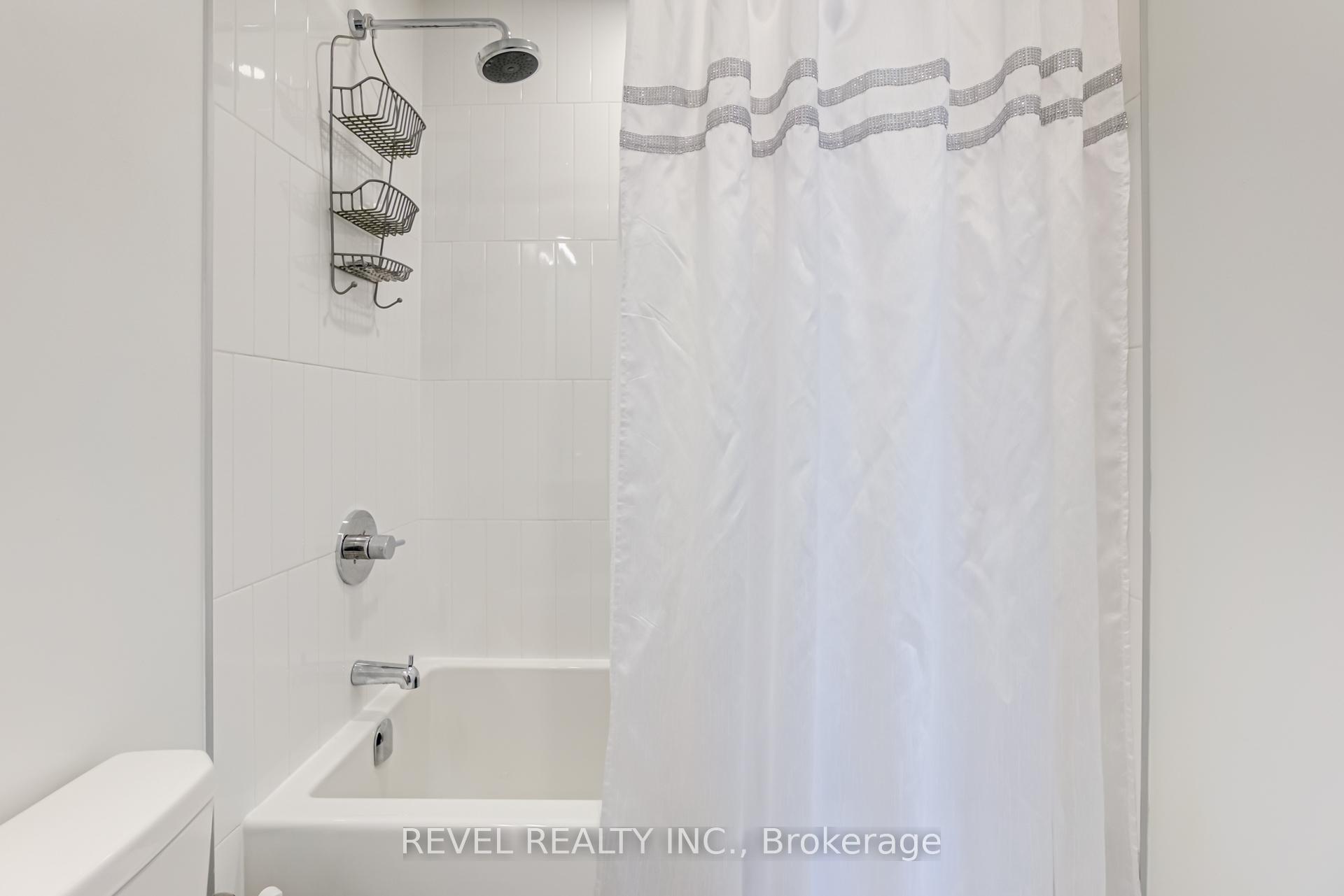 Photo 19 of Unit 404, 7950 Bathurst Street, Vaughan, Beverley Glen — HOMEH