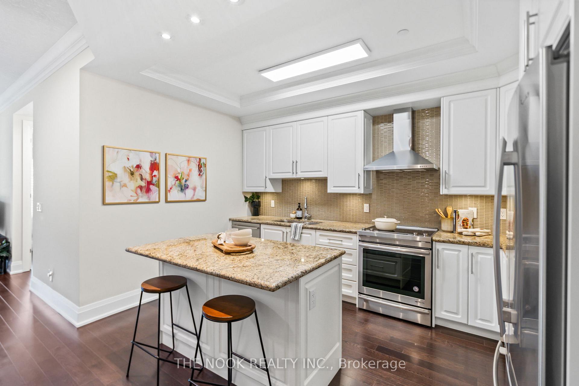 Photo 14 of Unit 213, 9909 Pine Valley Drive, Vaughan, Vellore Village — HOMEH