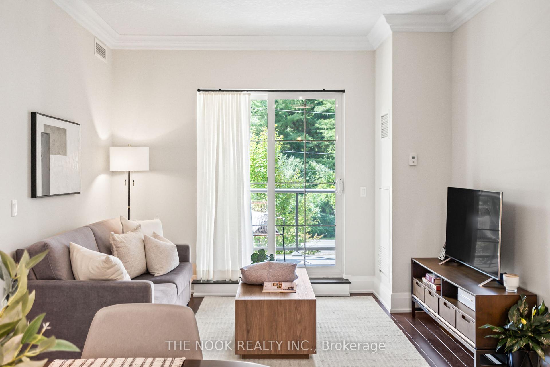 Photo 10 of Unit 213, 9909 Pine Valley Drive, Vaughan, Vellore Village — HOMEH
