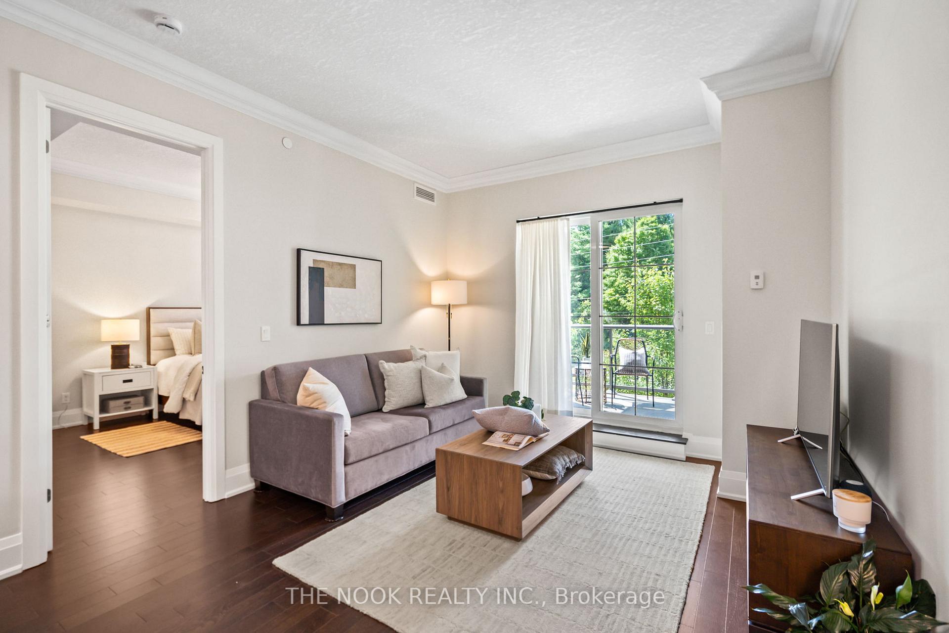 Photo 9 of Unit 213, 9909 Pine Valley Drive, Vaughan, Vellore Village — HOMEH