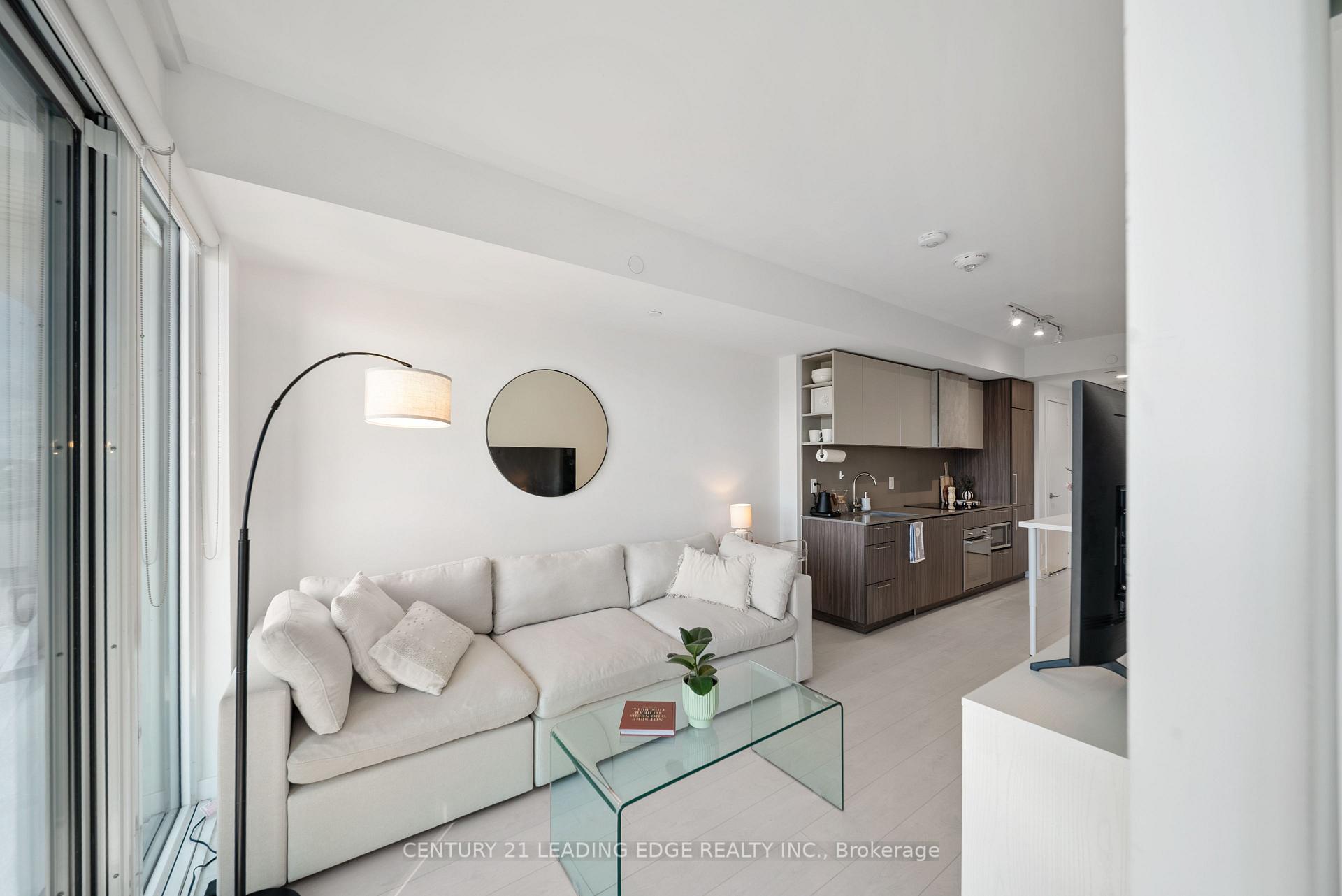 Photo 2 of Unit 2020, 19 Western Battery Road, Toronto, Niagara — HOMEH