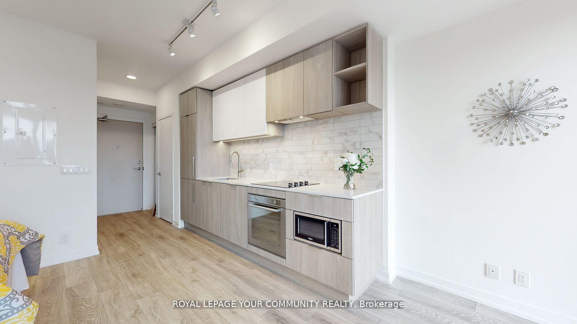 Photo 5 of Unit 1911, 2020 Bathurst Street, Toronto, Humewood-Cedarvale — HOMEH