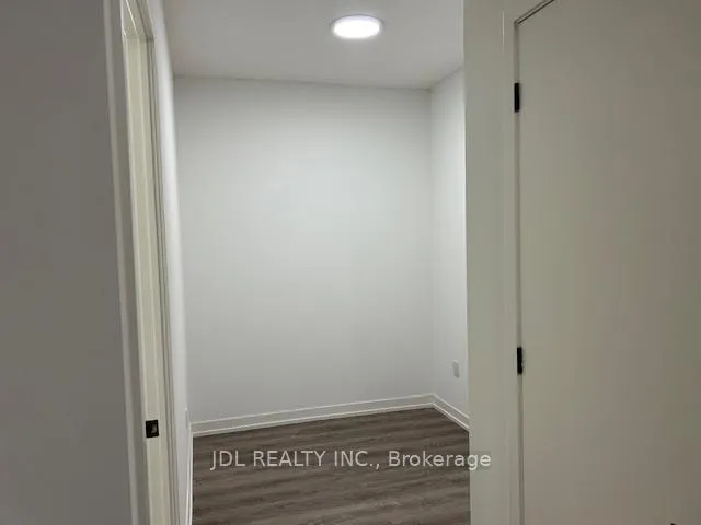 Photo 4 of Unit 5507, 8 Interchange Way, Vaughan, Vaughan Corporate Centre — HOMEH
