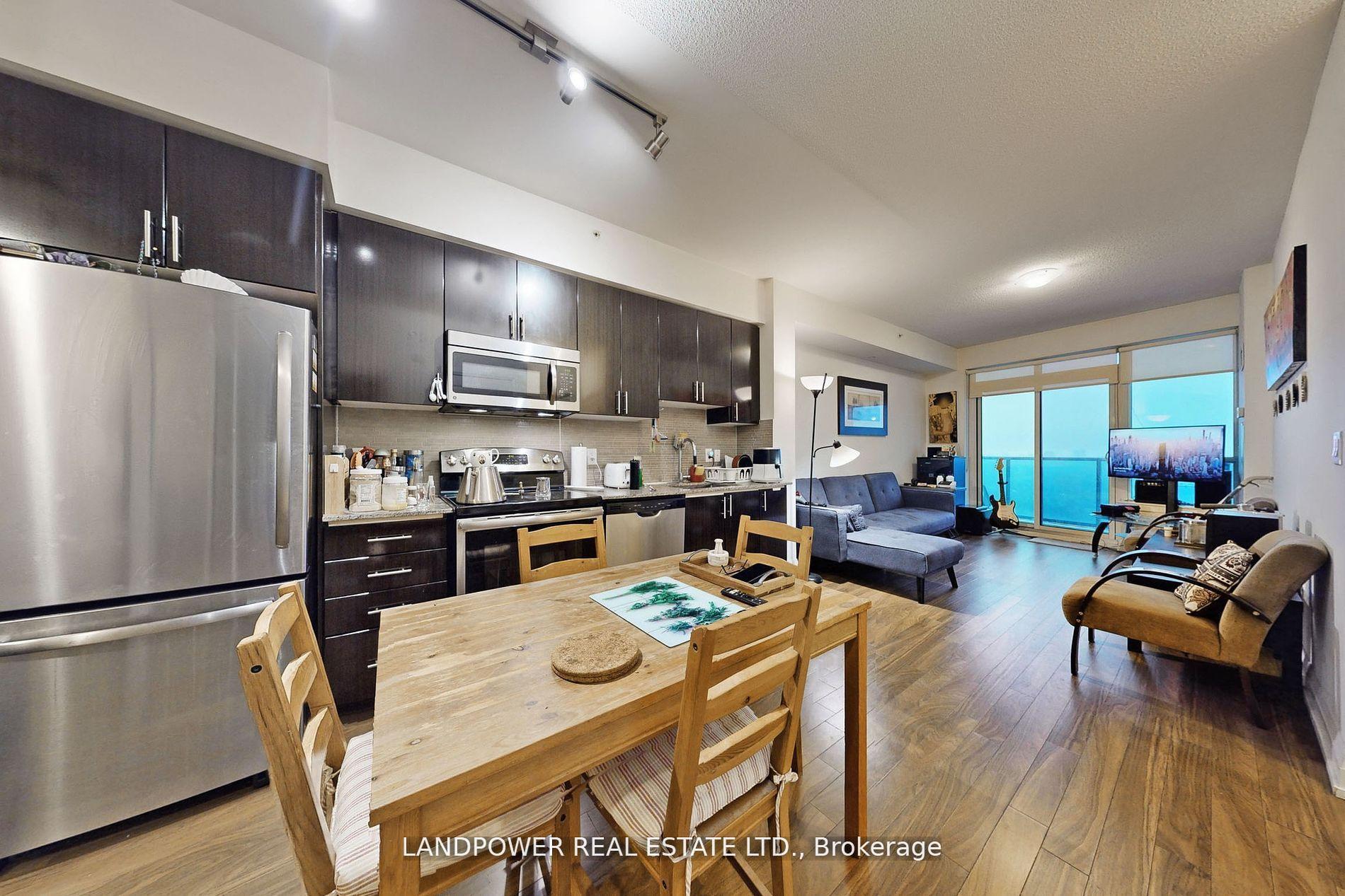 Photo 16 of Unit 2633, 7161 Yonge Street, Markham, Grandview — HOMEH