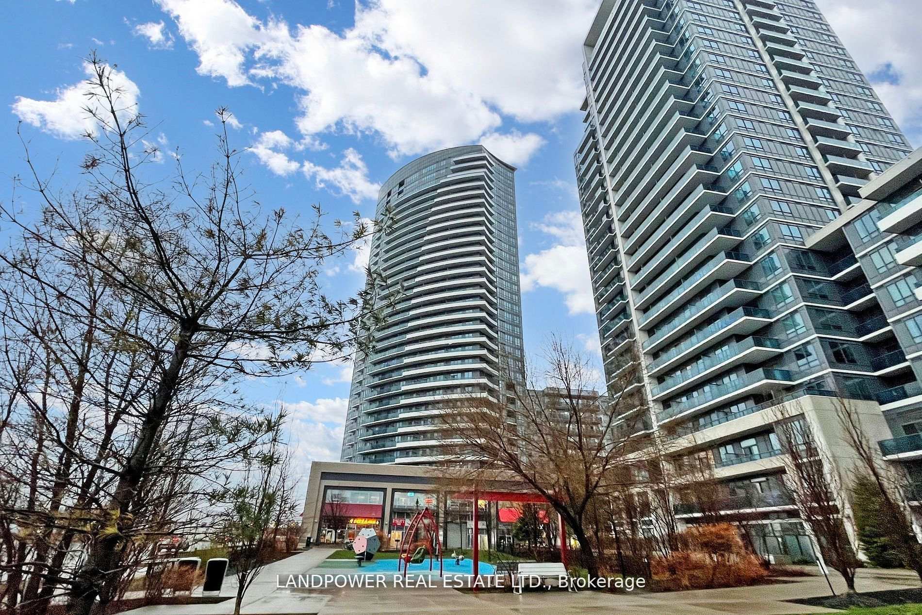 Photo 4 of Unit 2633, 7161 Yonge Street, Markham, Grandview — HOMEH