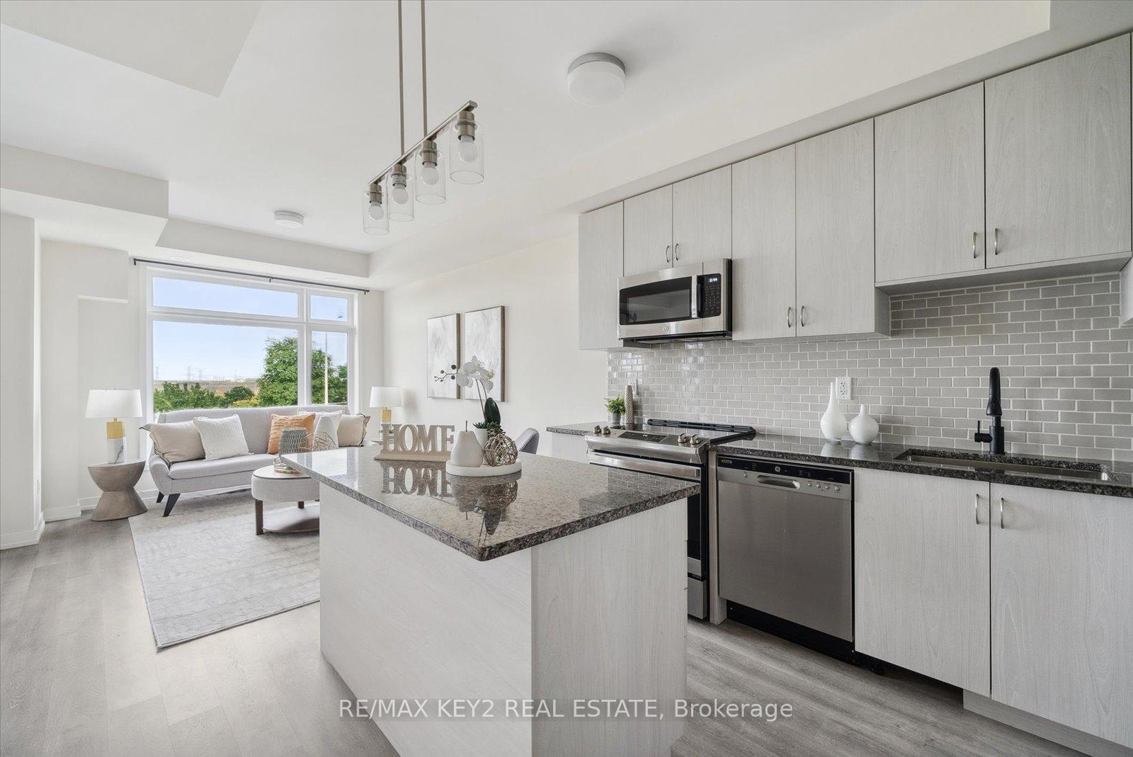 Photo 6 of Unit 313, 2550 Castlegate Crossing, Pickering, Duffin Heights — HOMEH