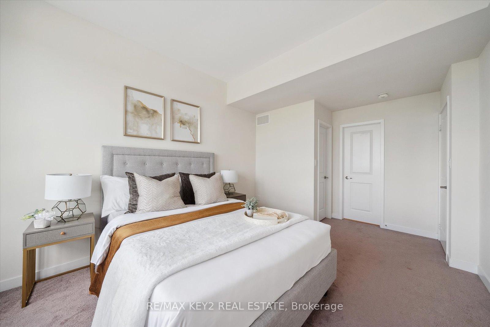Photo 16 of Unit 313, 2550 Castlegate Crossing, Pickering, Duffin Heights — HOMEH