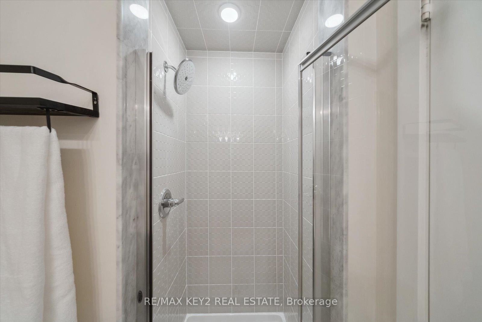 Photo 19 of Unit 313, 2550 Castlegate Crossing, Pickering, Duffin Heights — HOMEH