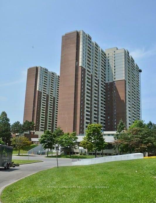 Photo 1 of Unit 2614, 5 Massey Square, Toronto, Crescent Town — HOMEH