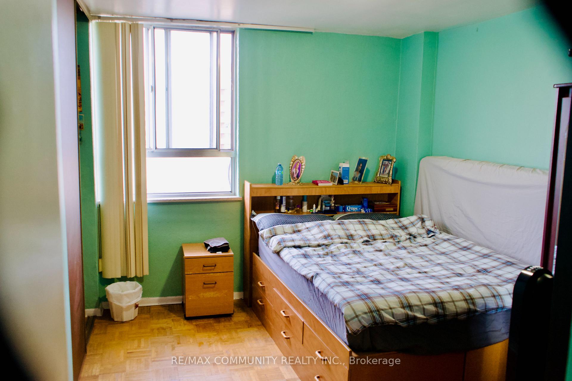 Photo 12 of Unit 2614, 5 Massey Square, Toronto, Crescent Town — HOMEH