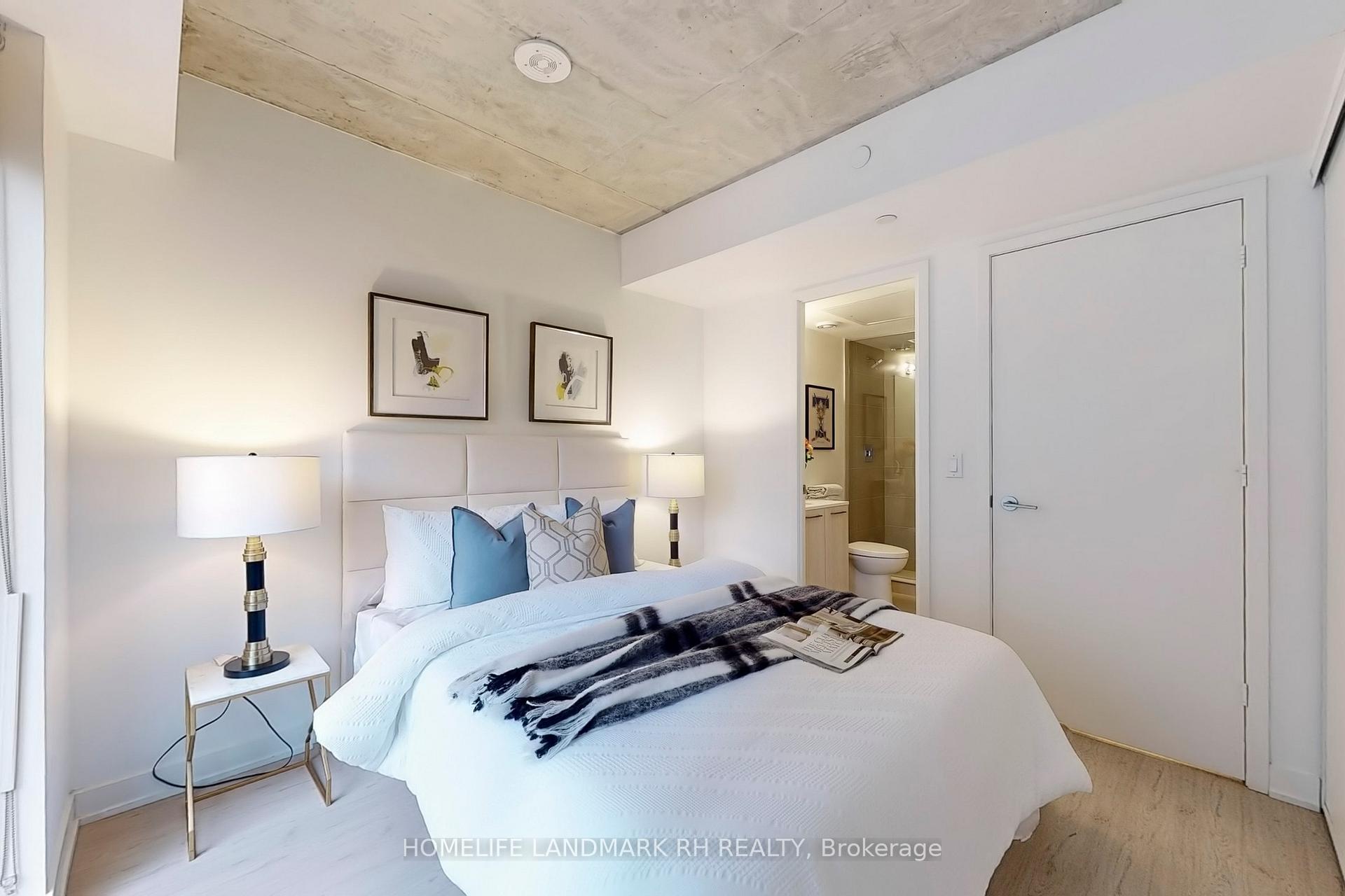 Photo 8 of Unit 706, 65 Mutual Street, Toronto, Church-Yonge Corridor — HOMEH