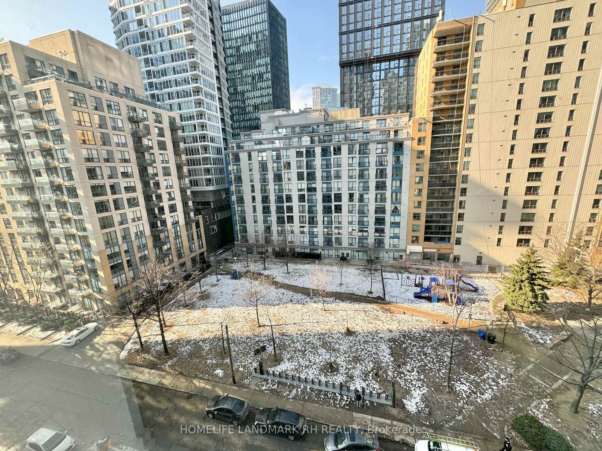 Photo 28 of Unit 706, 65 Mutual Street, Toronto, Church-Yonge Corridor — HOMEH