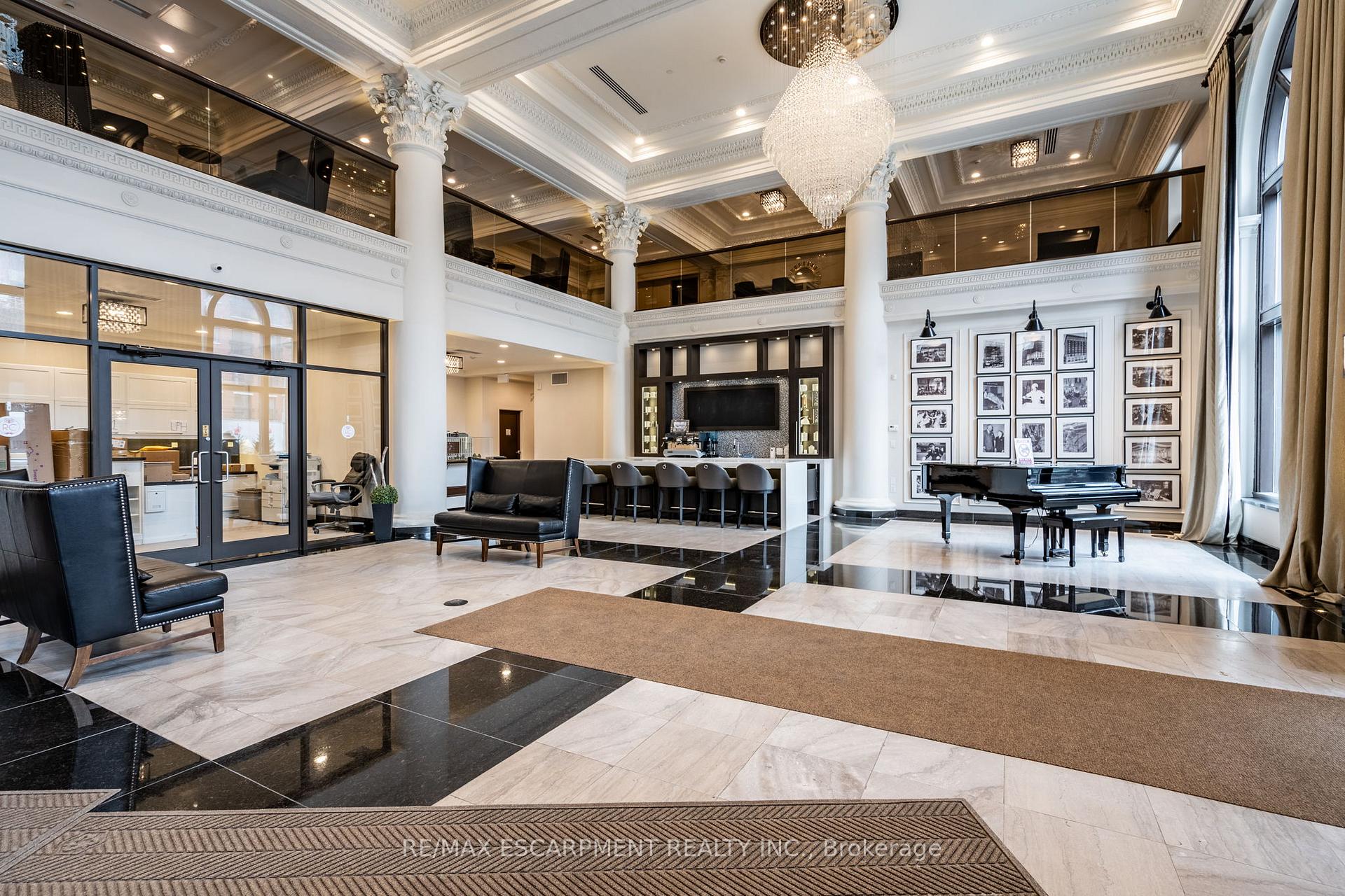 Photo 10 of Unit 820, 118 King Street E, Hamilton, Beasley — HOMEH