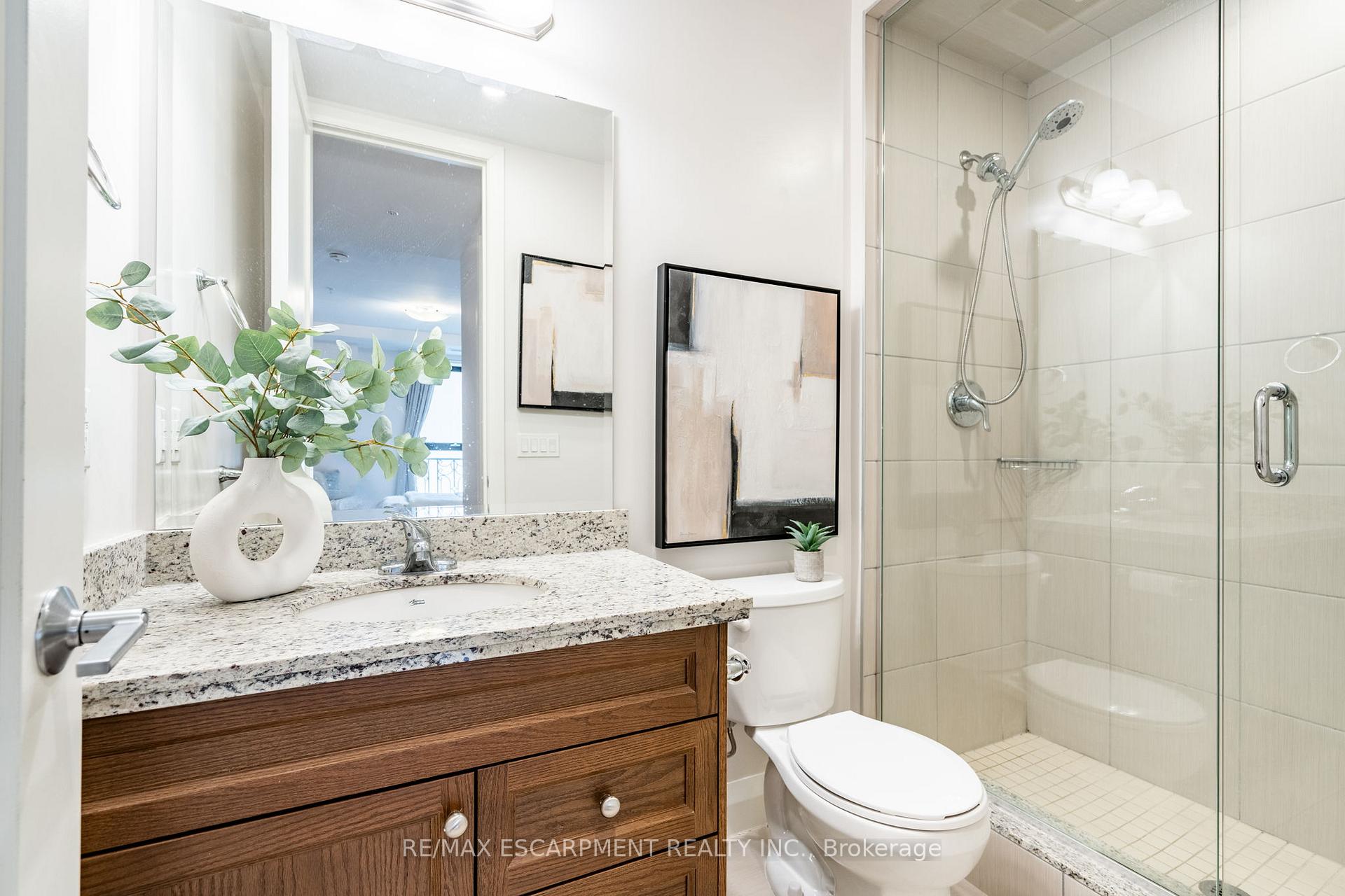 Photo 29 of Unit 820, 118 King Street E, Hamilton, Beasley — HOMEH