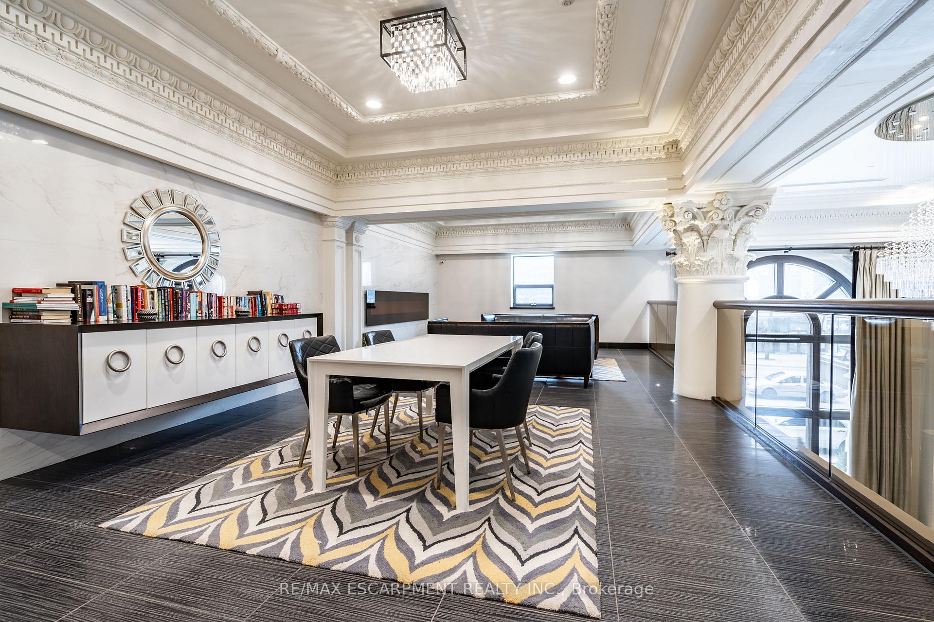 Photo 32 of Unit 820, 118 King Street E, Hamilton, Beasley — HOMEH
