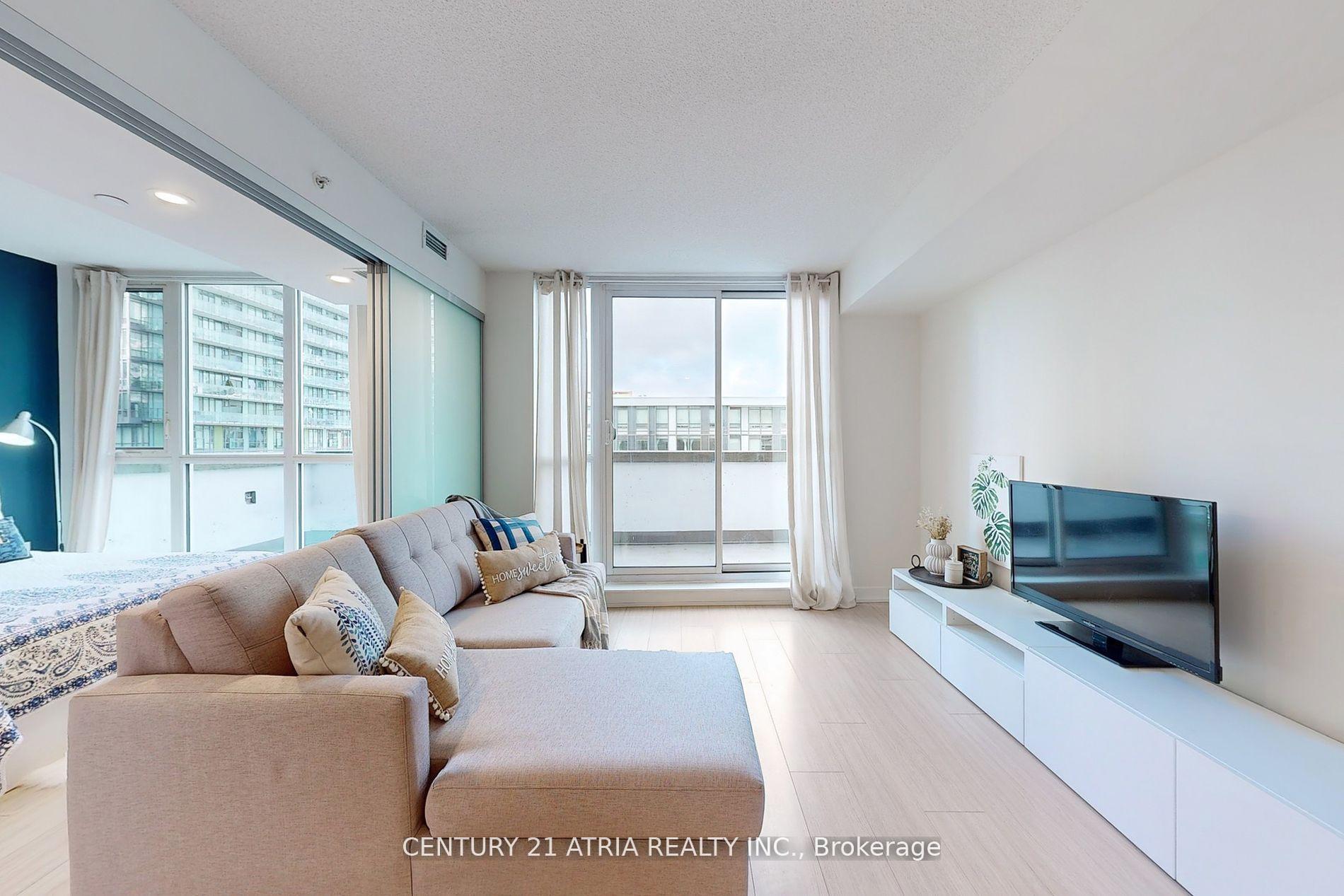 Photo 11 of Unit 810, 85 Queens Wharf Road, Toronto, Waterfront Communities — HOMEH