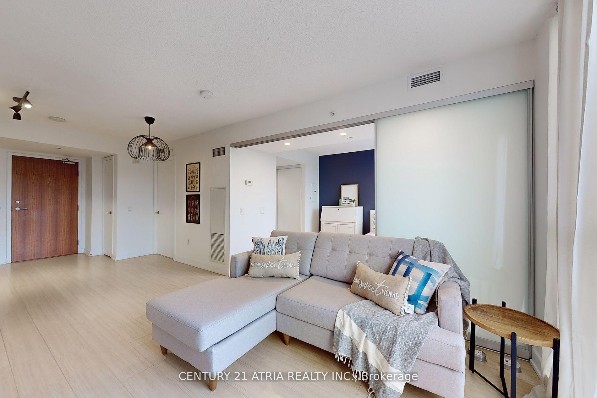 Photo 14 of Unit 810, 85 Queens Wharf Road, Toronto, Waterfront Communities — HOMEH