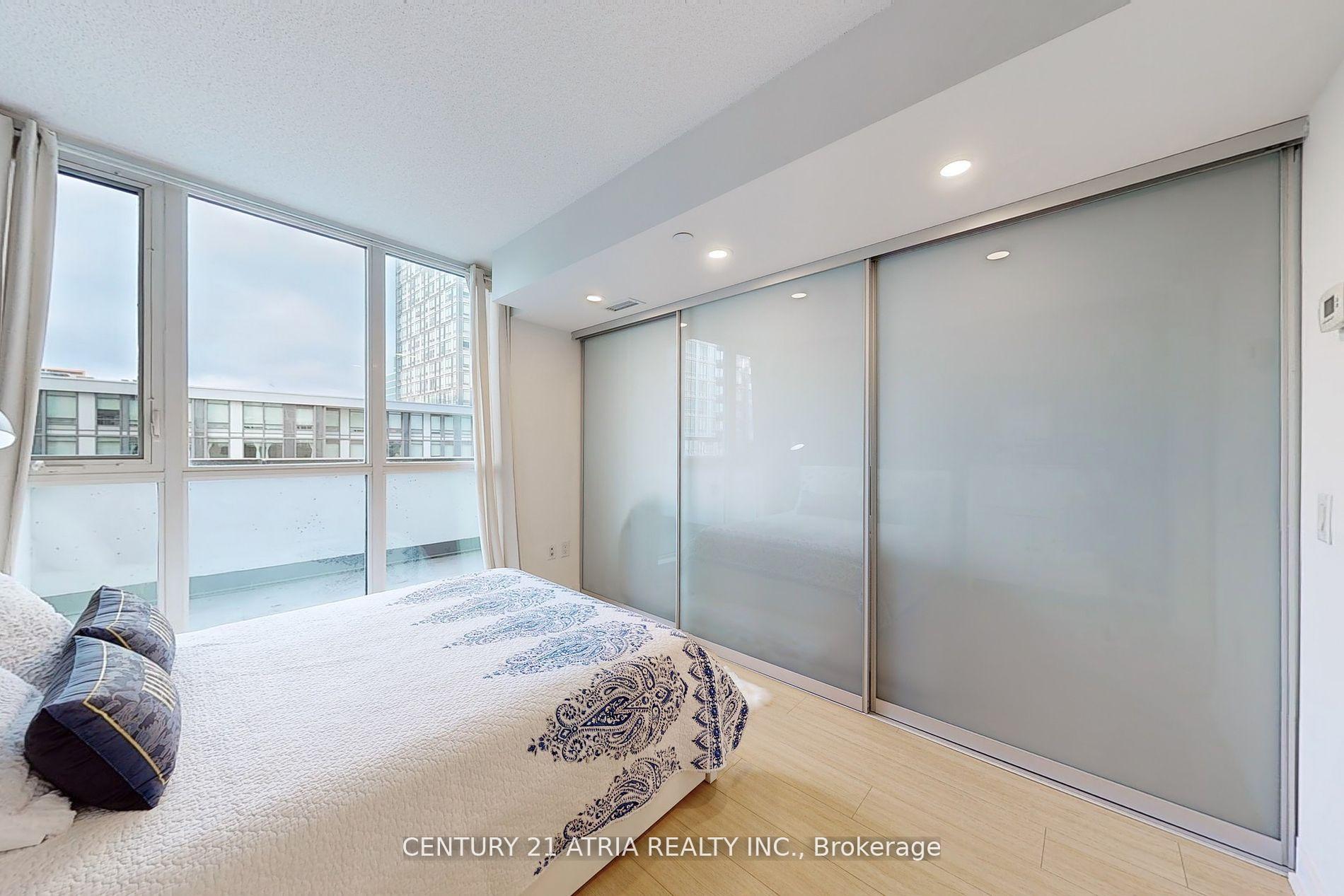 Photo 25 of Unit 810, 85 Queens Wharf Road, Toronto, Waterfront Communities — HOMEH