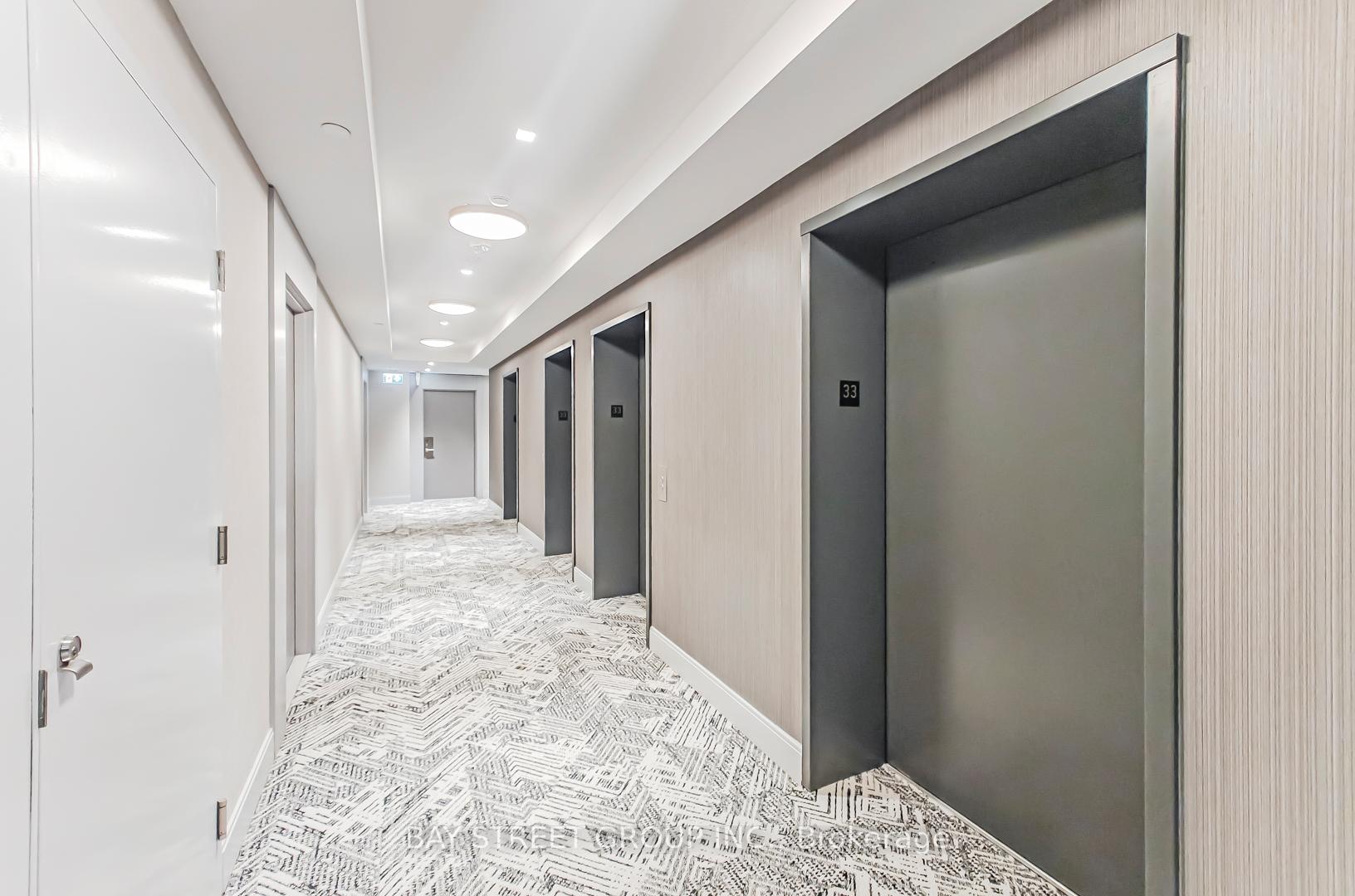 Photo 4 of Unit 3305, 8 Widmer Street, Toronto, Waterfront Communities — HOMEH
