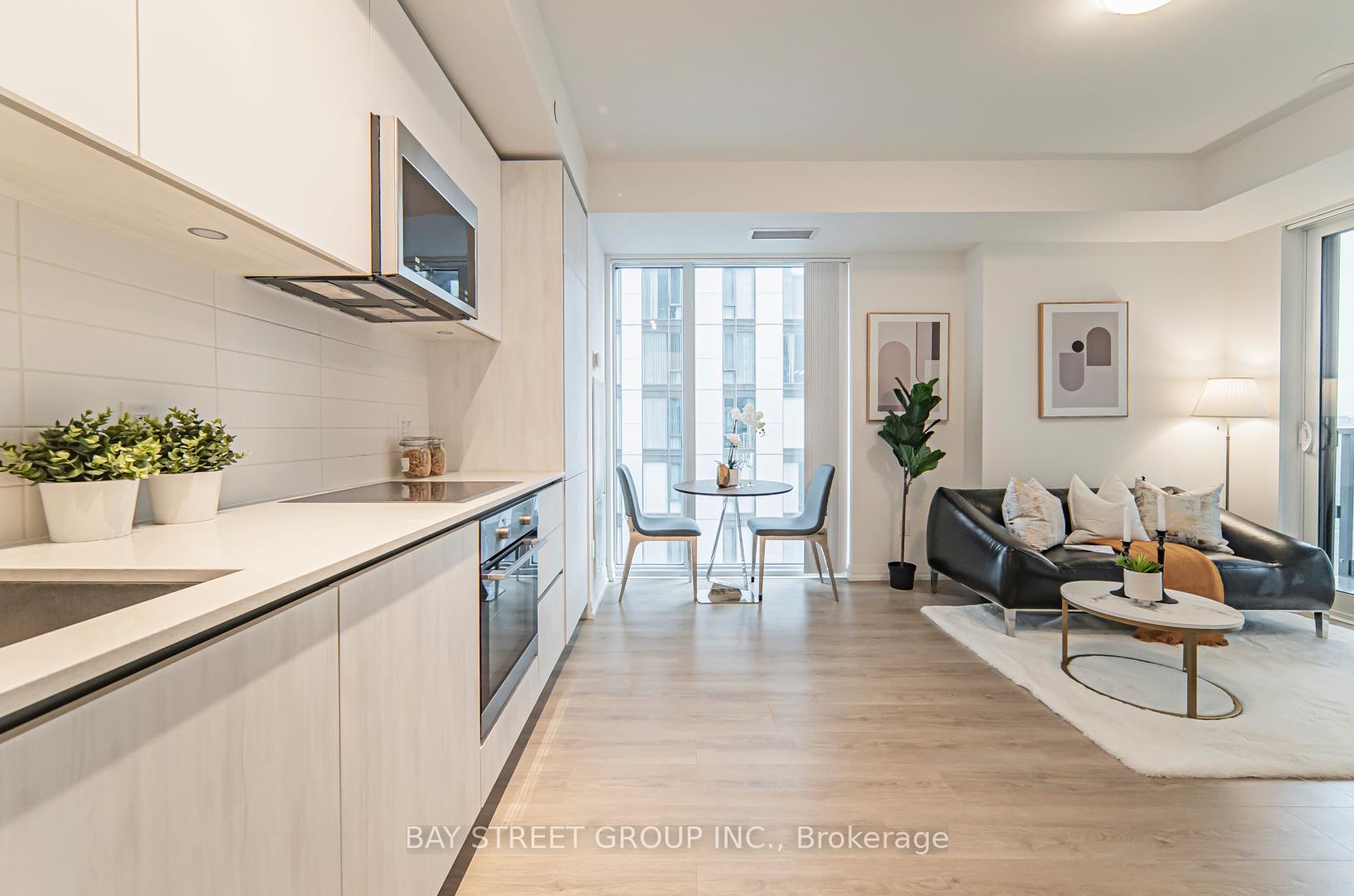 Photo 13 of Unit 3305, 8 Widmer Street, Toronto, Waterfront Communities — HOMEH
