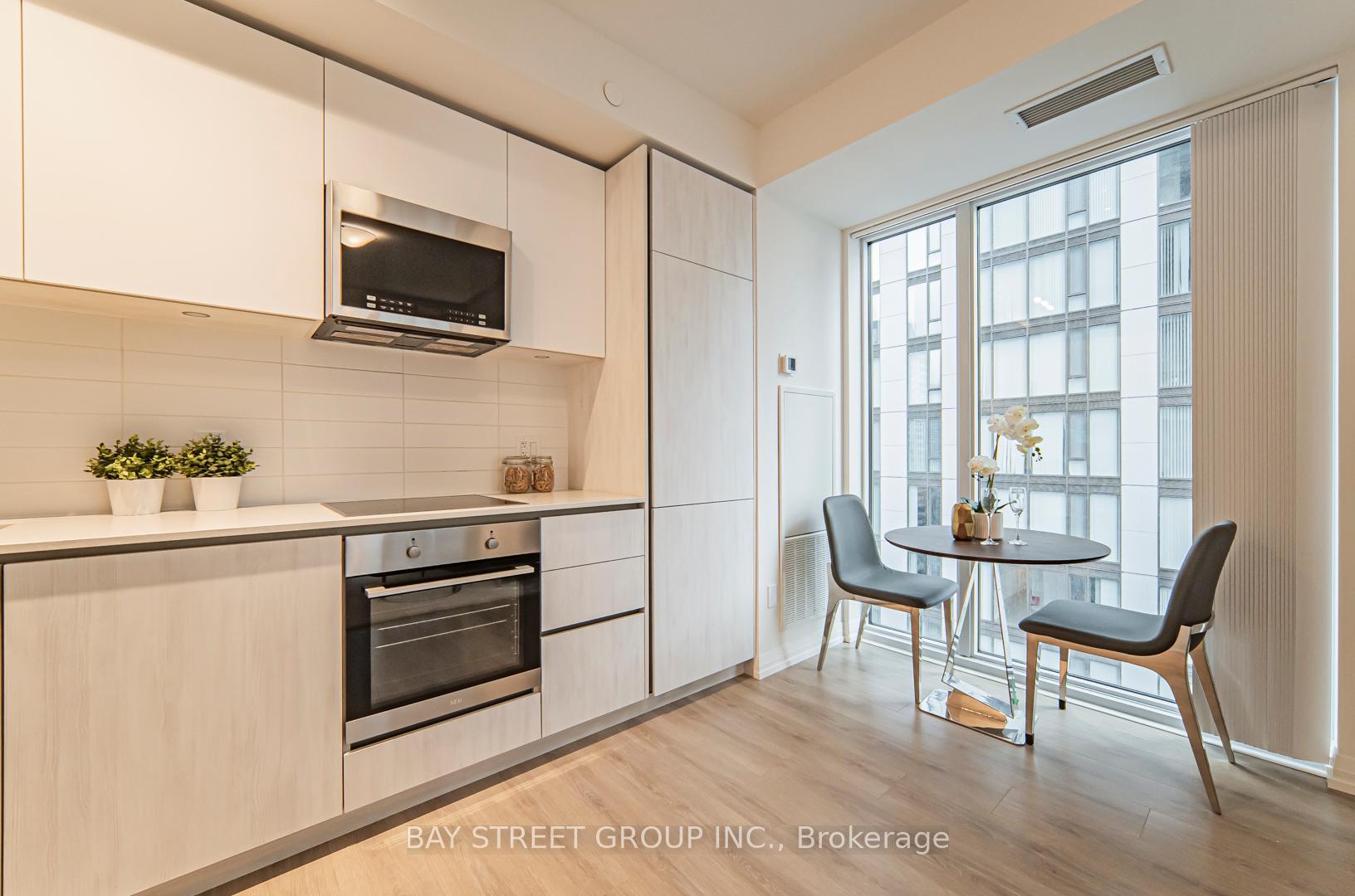 Photo 23 of Unit 3305, 8 Widmer Street, Toronto, Waterfront Communities — HOMEH
