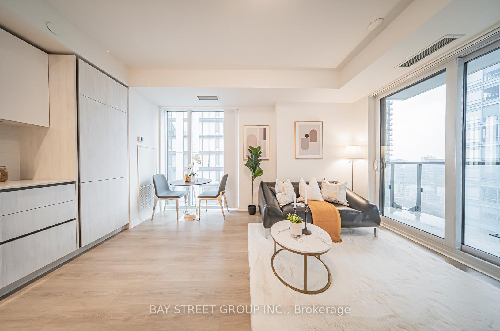 Photo 14 of Unit 3305, 8 Widmer Street, Toronto, Waterfront Communities — HOMEH