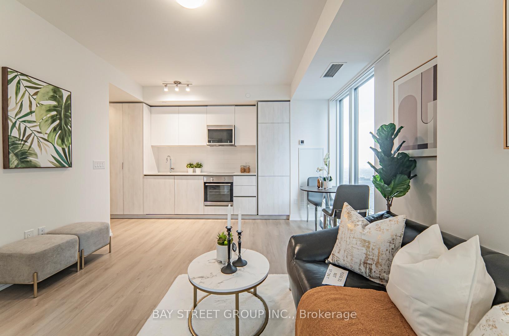 Photo 12 of Unit 3305, 8 Widmer Street, Toronto, Waterfront Communities — HOMEH