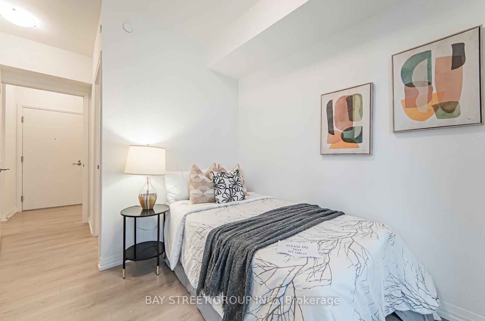 Photo 10 of Unit 3305, 8 Widmer Street, Toronto, Waterfront Communities — HOMEH