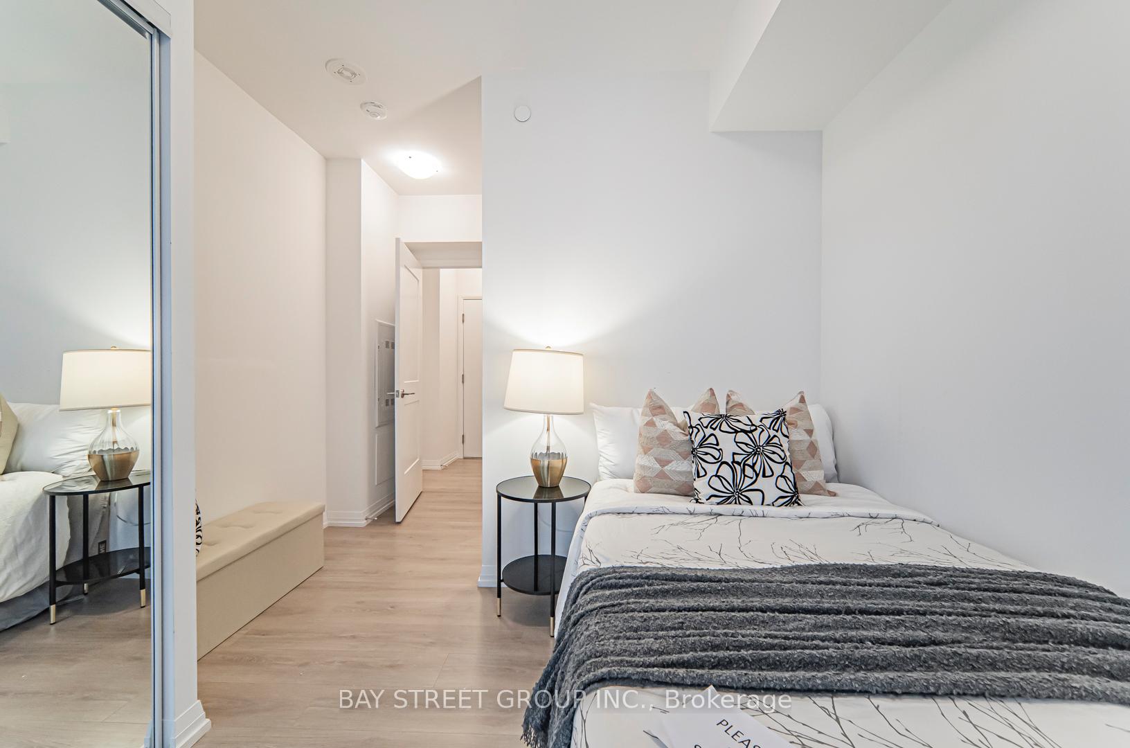 Photo 11 of Unit 3305, 8 Widmer Street, Toronto, Waterfront Communities — HOMEH
