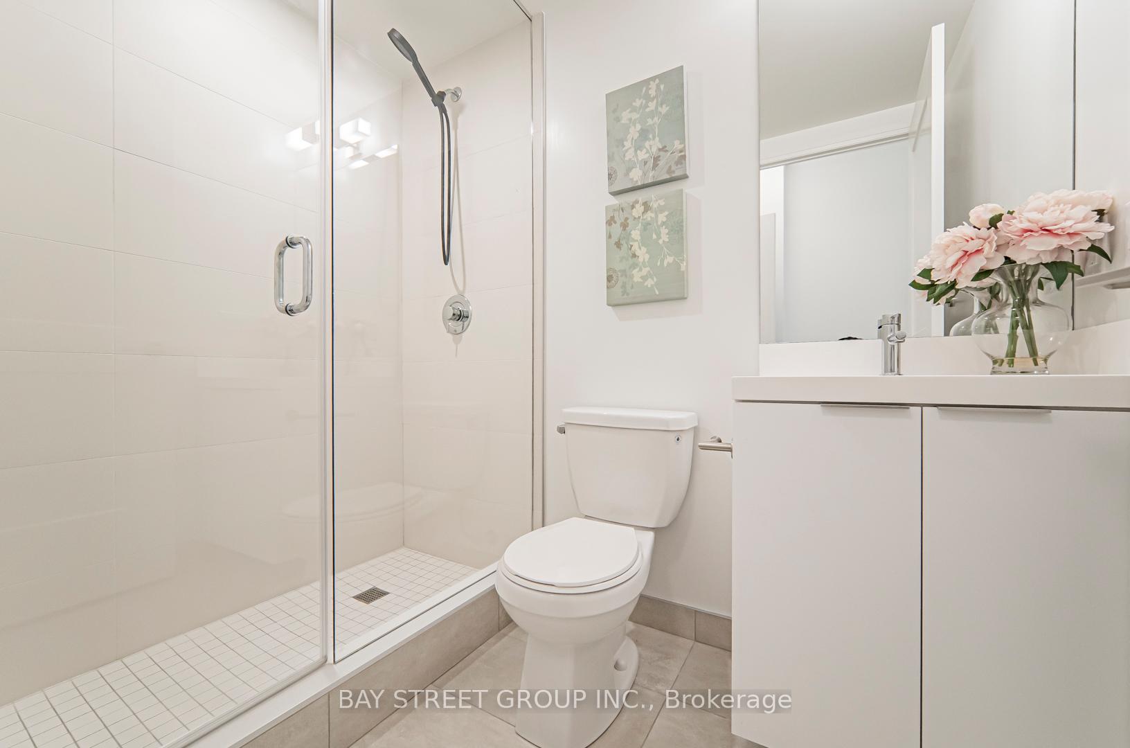 Photo 15 of Unit 3305, 8 Widmer Street, Toronto, Waterfront Communities — HOMEH