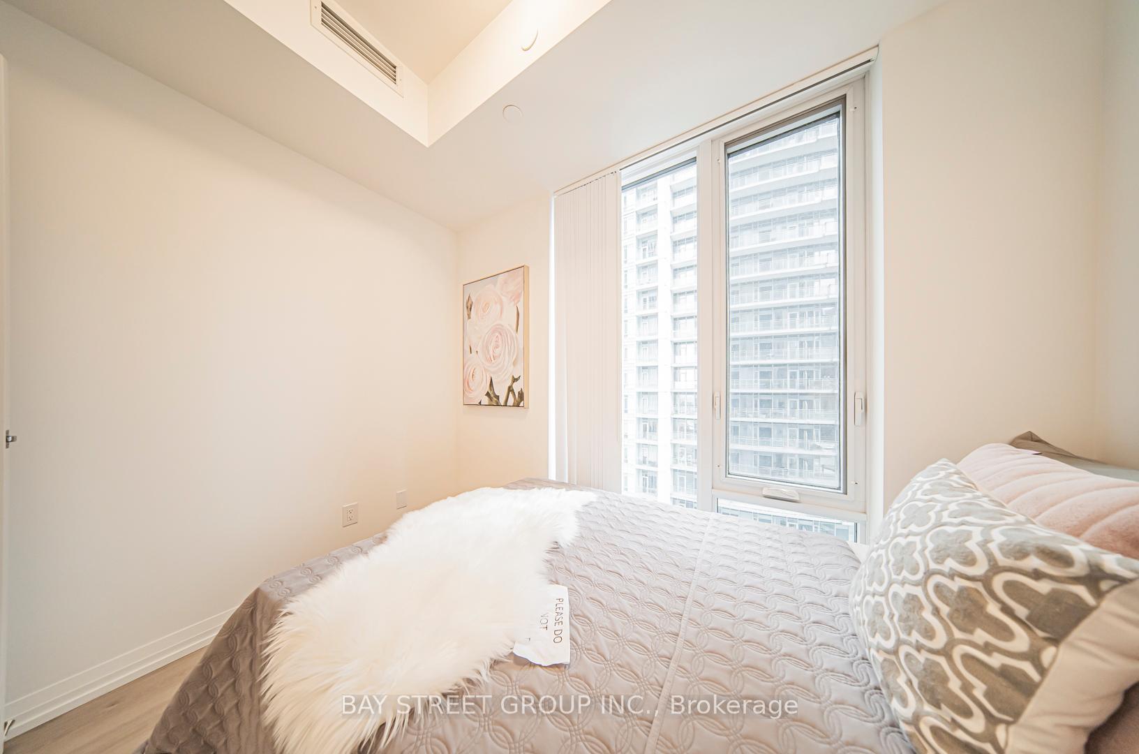 Photo 25 of Unit 3305, 8 Widmer Street, Toronto, Waterfront Communities — HOMEH