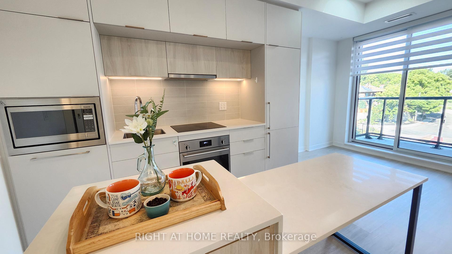 Photo 10 of Unit 406, 185 Alberta Avenue, Toronto, Oakwood Village — HOMEH