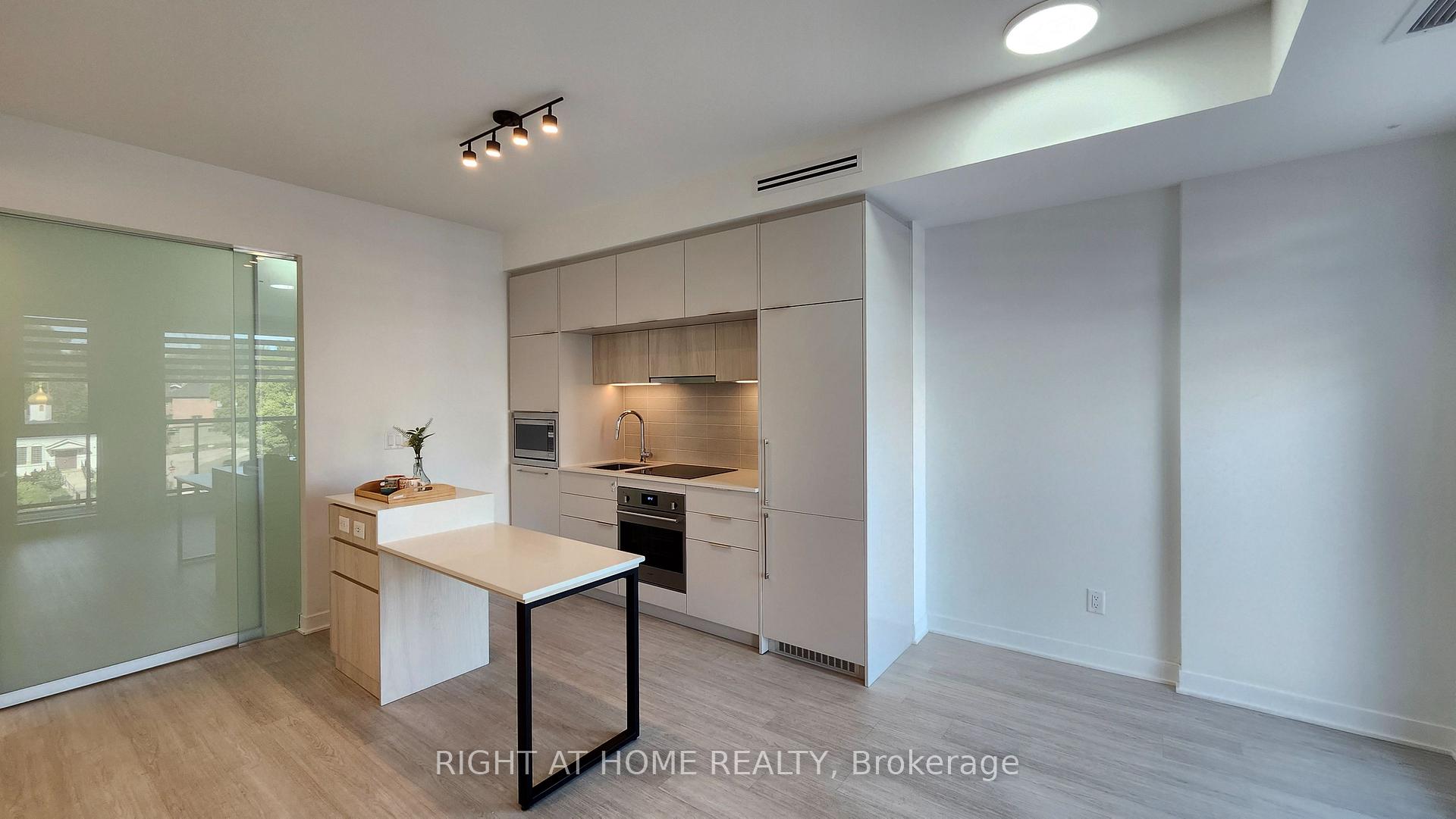 Photo 6 of Unit 406, 185 Alberta Avenue, Toronto, Oakwood Village — HOMEH