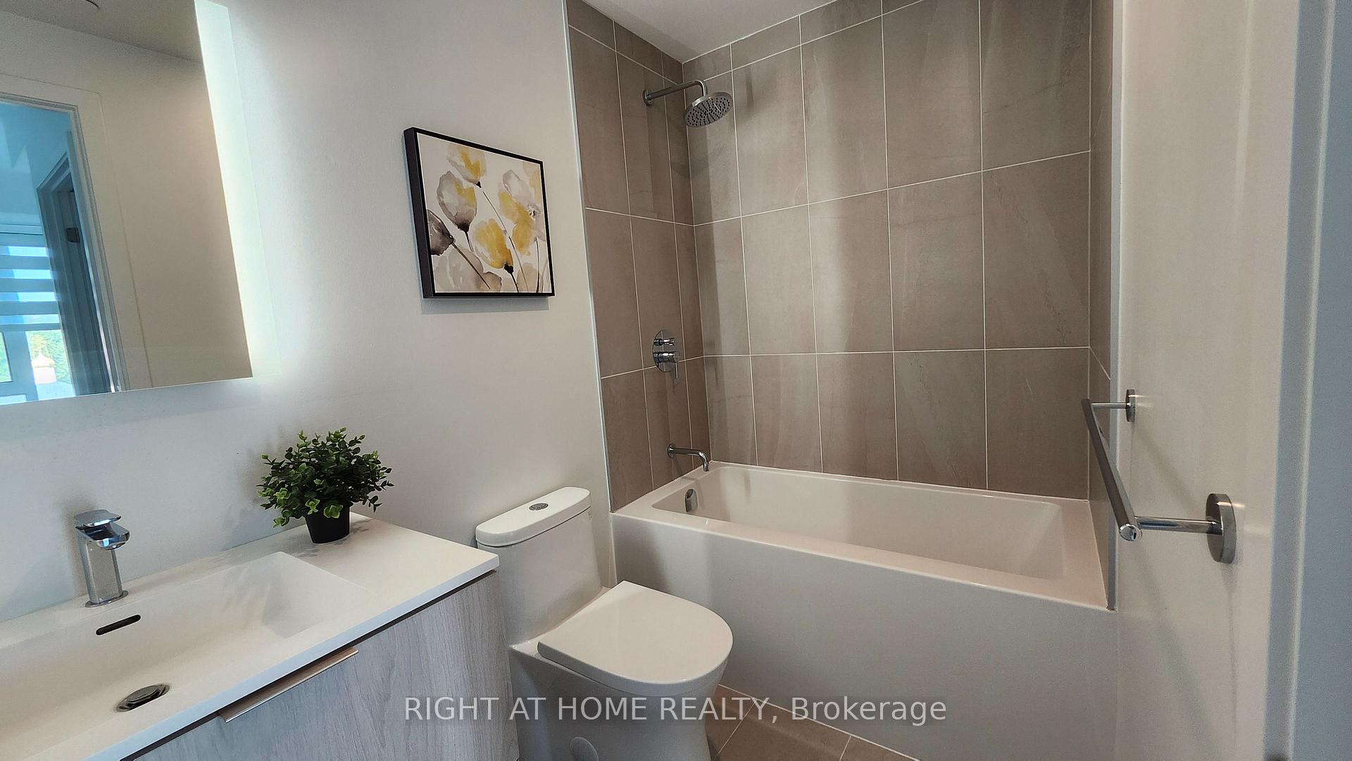 Photo 8 of Unit 406, 185 Alberta Avenue, Toronto, Oakwood Village — HOMEH
