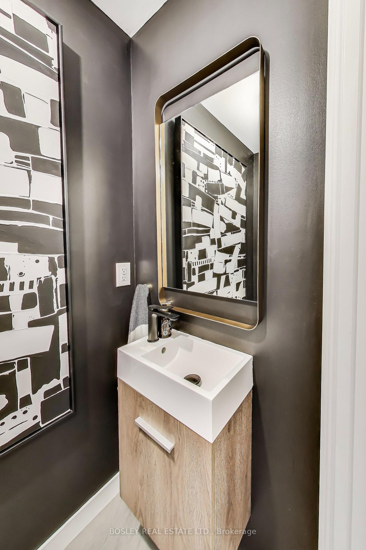 Photo 14 of Unit PH 709, 8 Gladstone Avenue, Toronto, Little Portugal — HOMEH