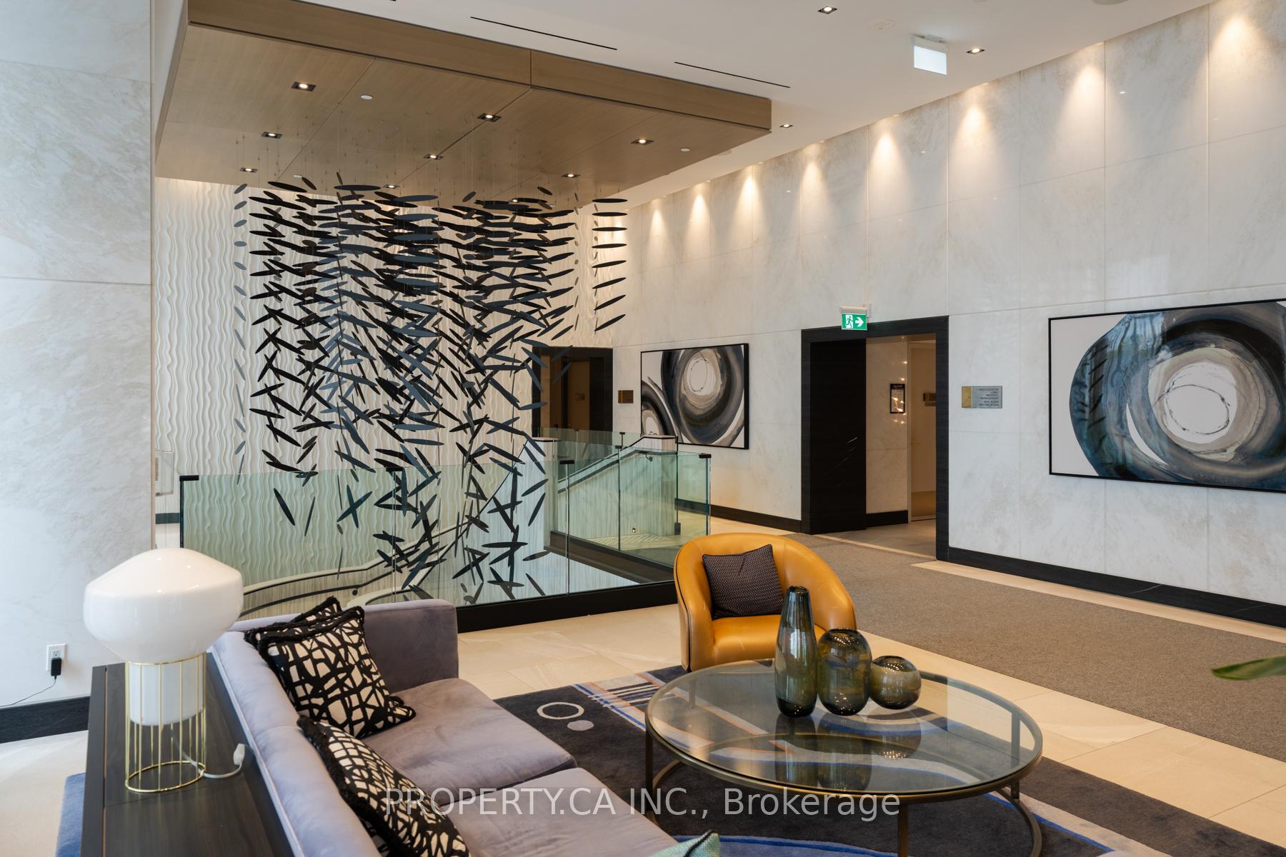 Photo 4 of Unit SPH12, 1 Edgewater Drive, Toronto, Waterfront Communities — HOMEH