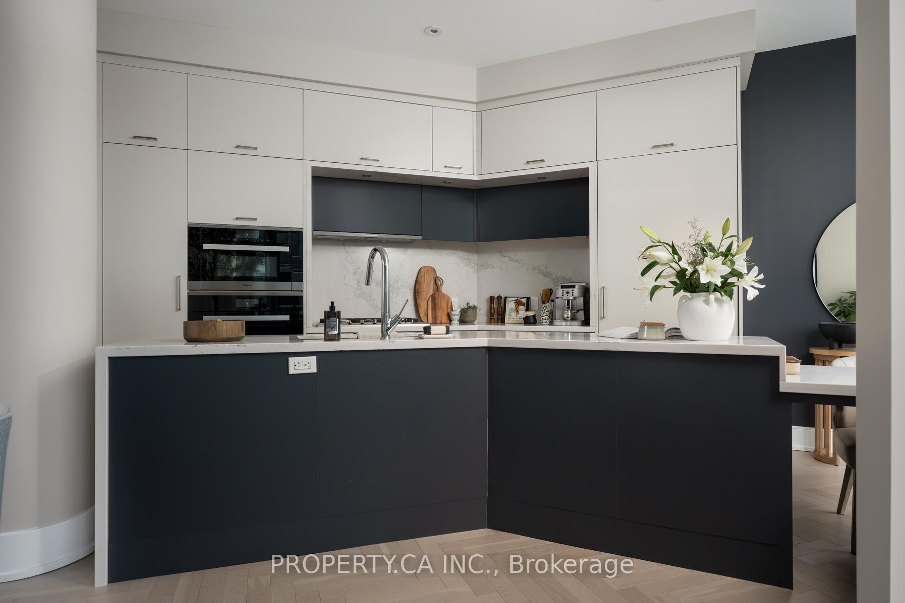 Photo 18 of Unit SPH12, 1 Edgewater Drive, Toronto, Waterfront Communities — HOMEH