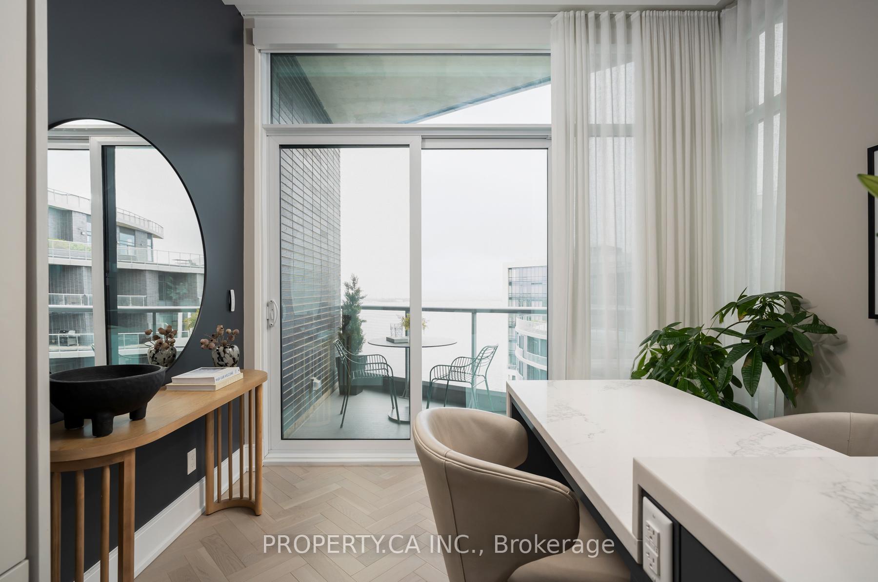 Photo 6 of Unit SPH12, 1 Edgewater Drive, Toronto, Waterfront Communities — HOMEH
