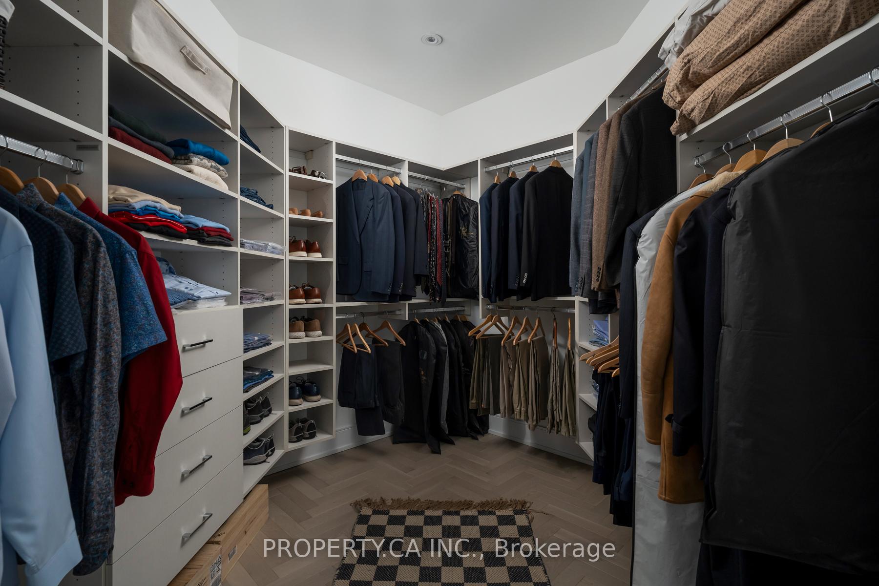 Photo 29 of Unit SPH12, 1 Edgewater Drive, Toronto, Waterfront Communities — HOMEH