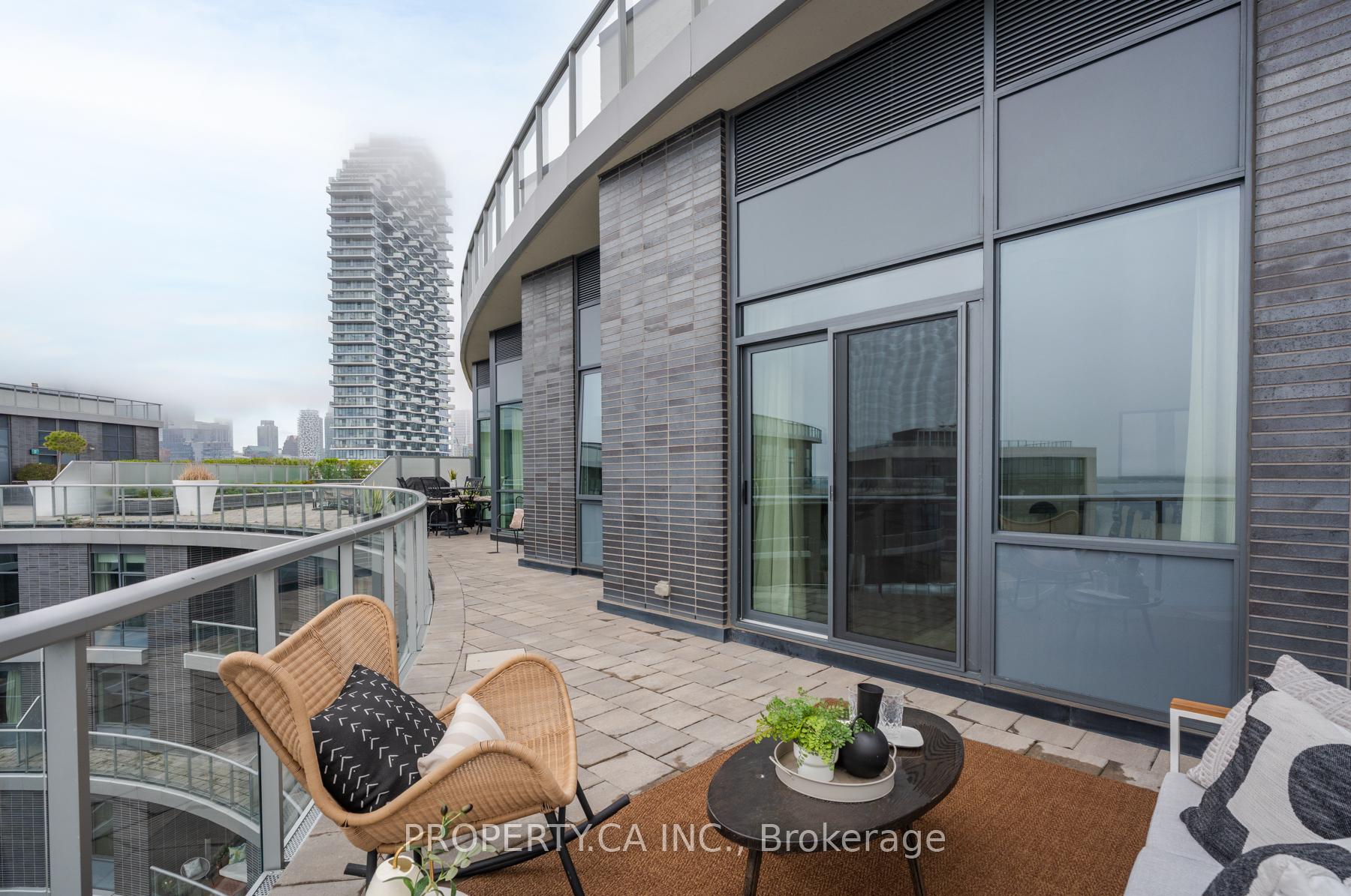 Photo 33 of Unit SPH12, 1 Edgewater Drive, Toronto, Waterfront Communities — HOMEH