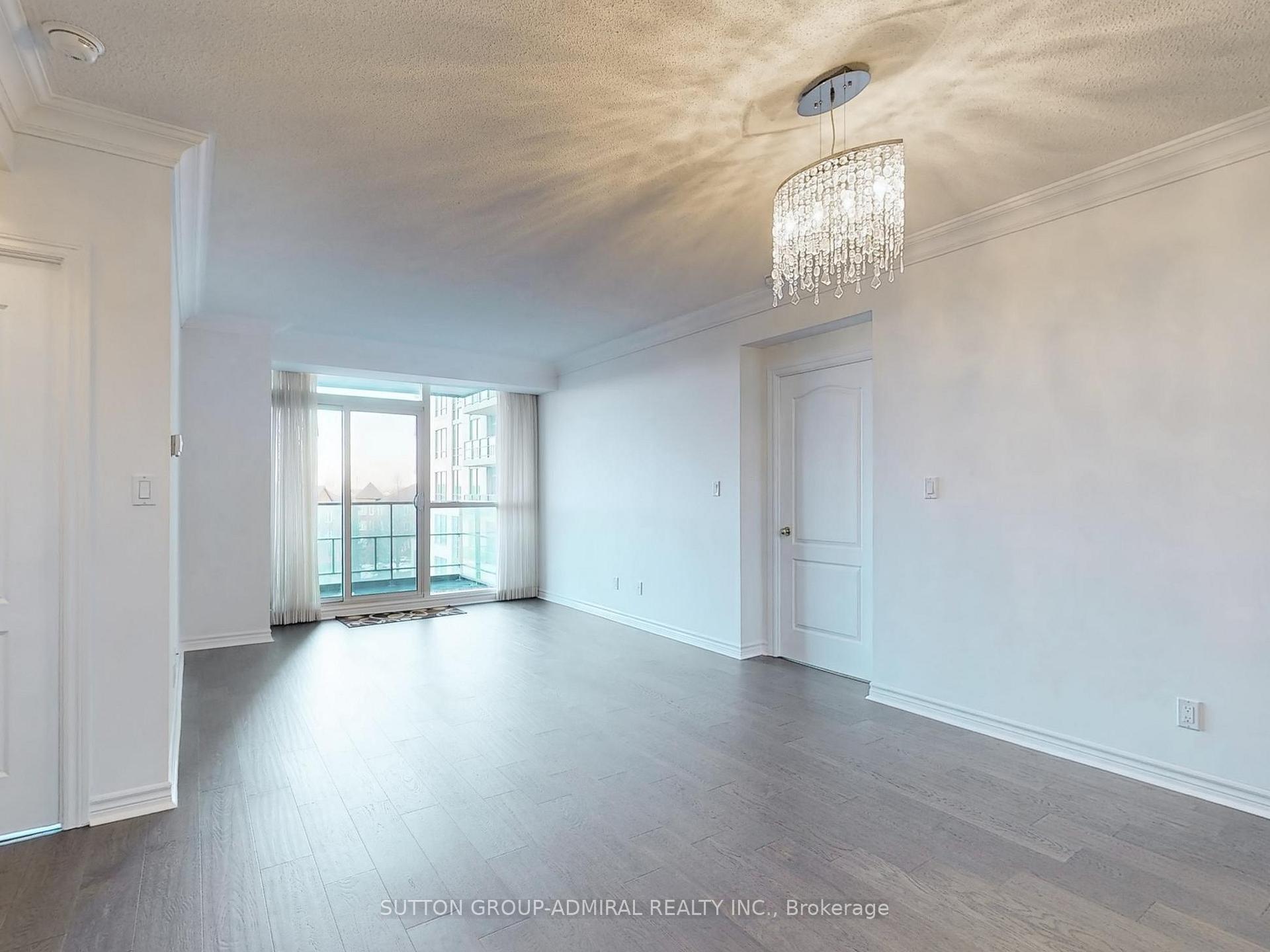Photo 10 of Unit 409, 88 Promenade Circle, Vaughan, Brownridge — HOMEH