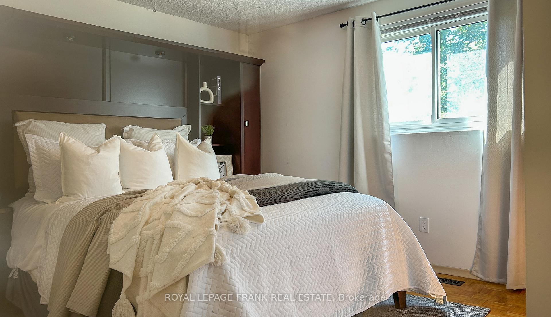 Photo 9 of Unit 9, 1055 Central Park Boulevard N, Oshawa, Centennial — HOMEH