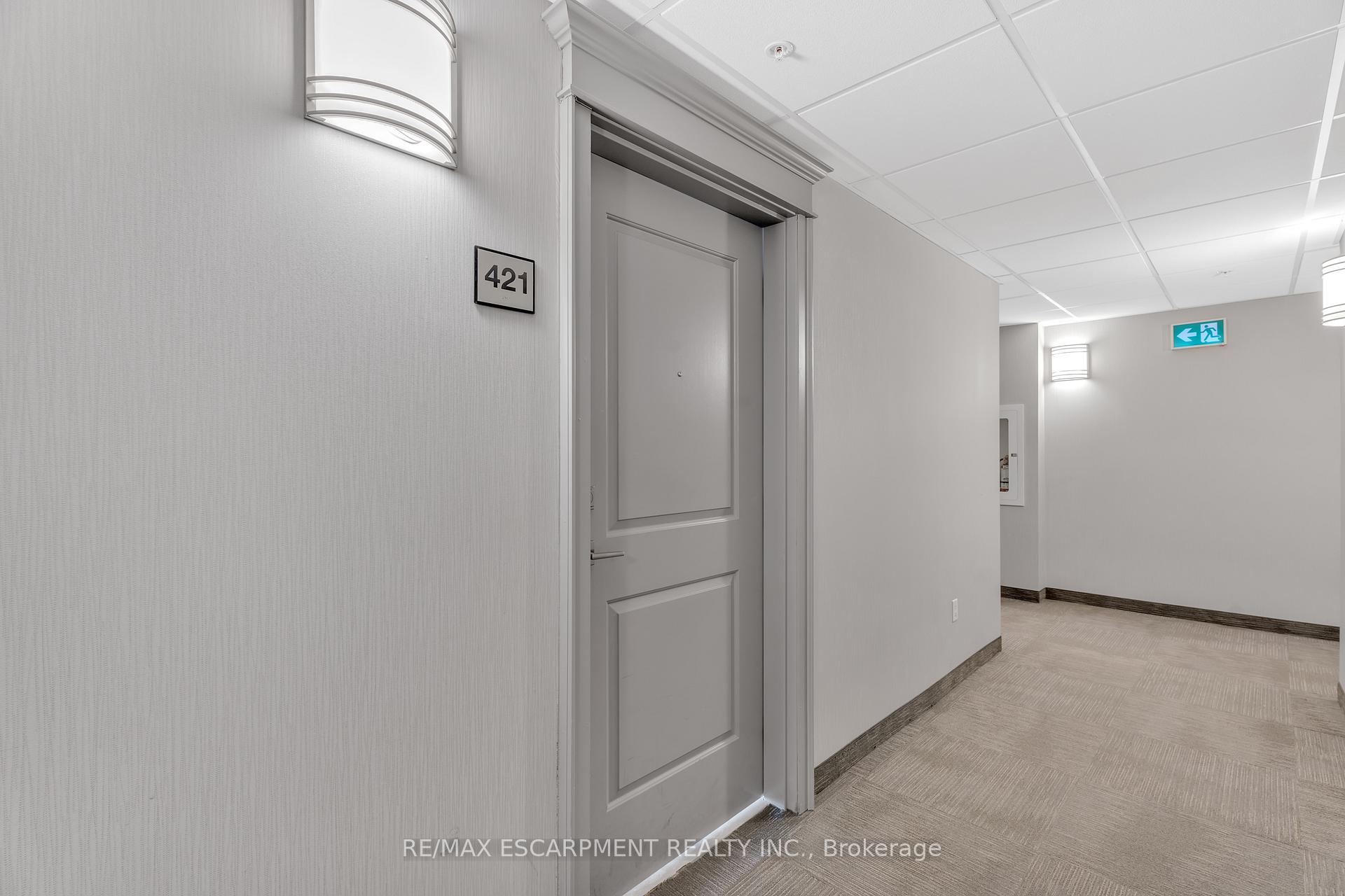 Photo 31 of Unit 421, 35 Southshore Crescent, Hamilton, Lakeshore — HOMEH
