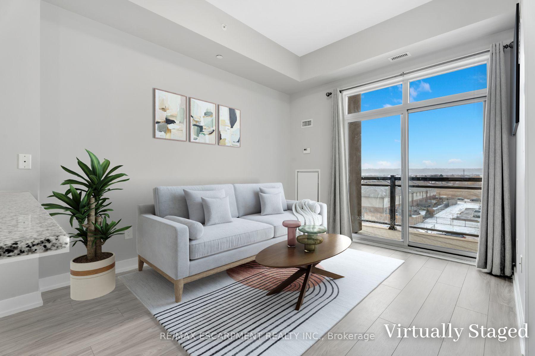 Photo 6 of Unit 421, 35 Southshore Crescent, Hamilton, Lakeshore — HOMEH