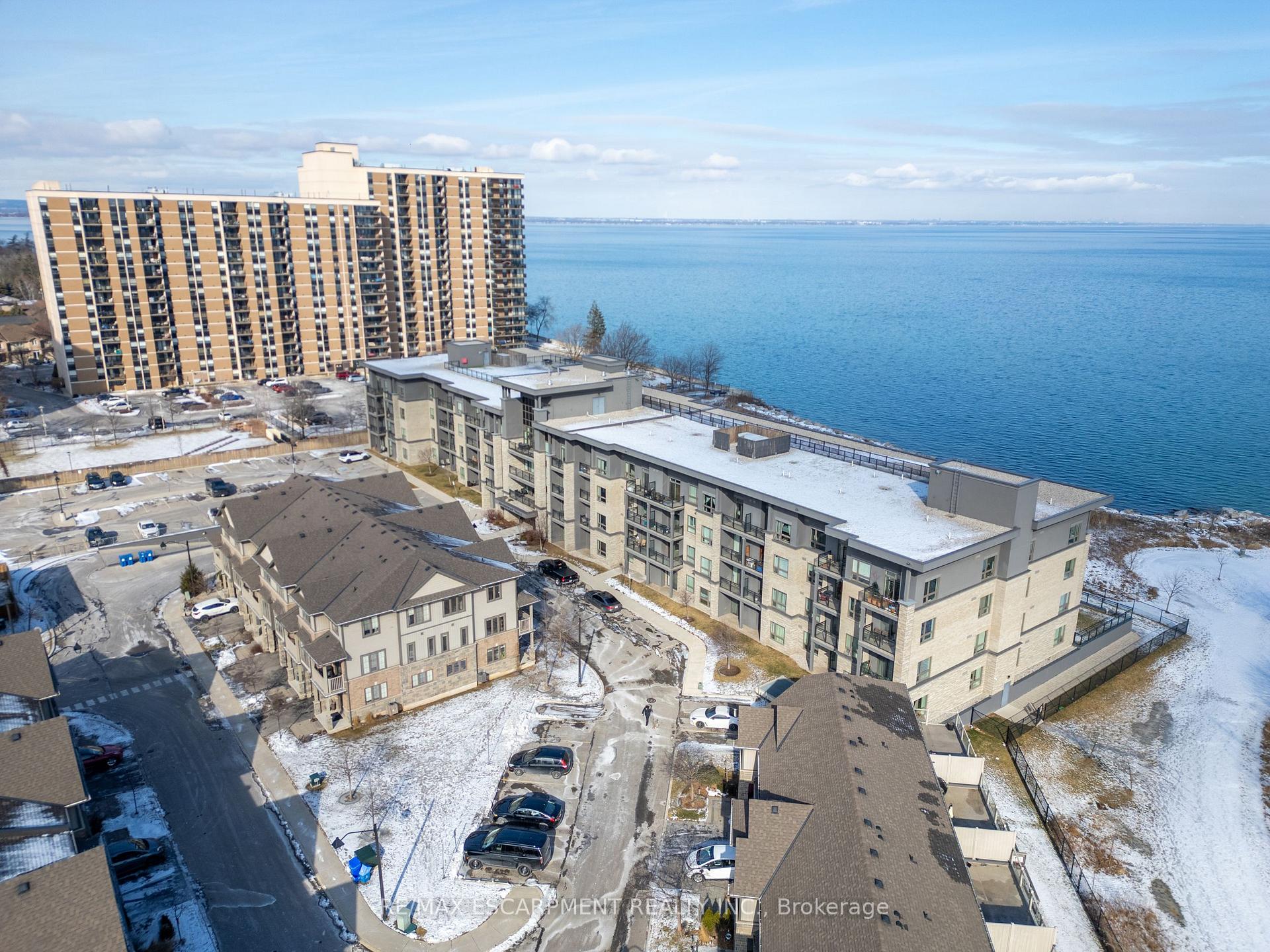 Photo 30 of Unit 421, 35 Southshore Crescent, Hamilton, Lakeshore — HOMEH
