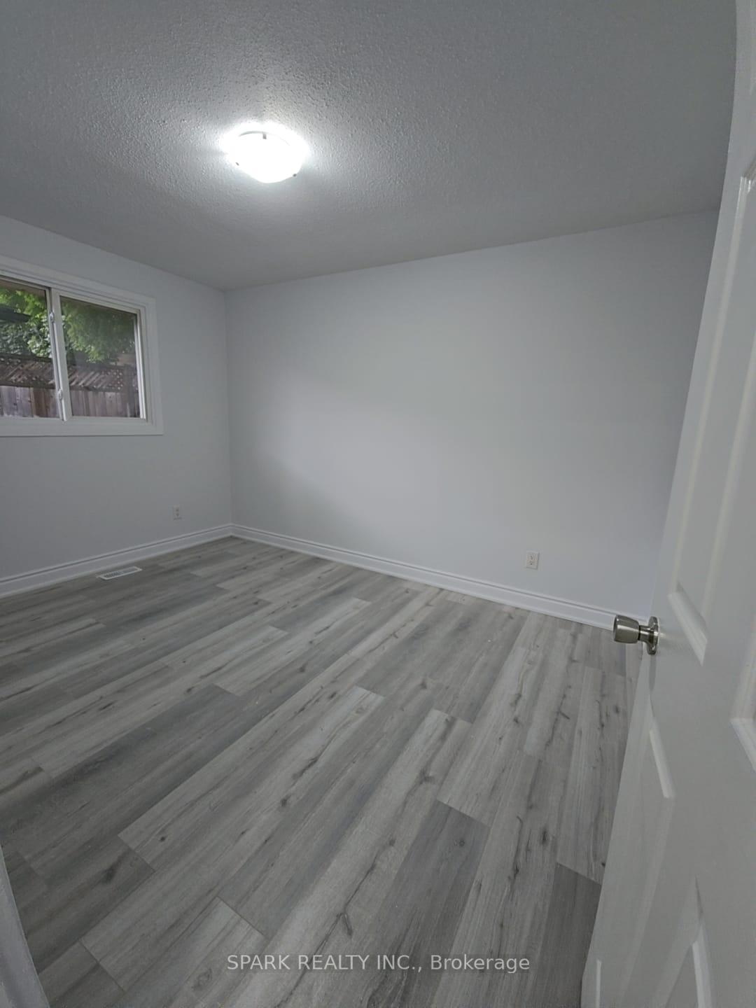 Photo 13 of 12 Mountford Drive, Guelph, Grange Road — HOMEH