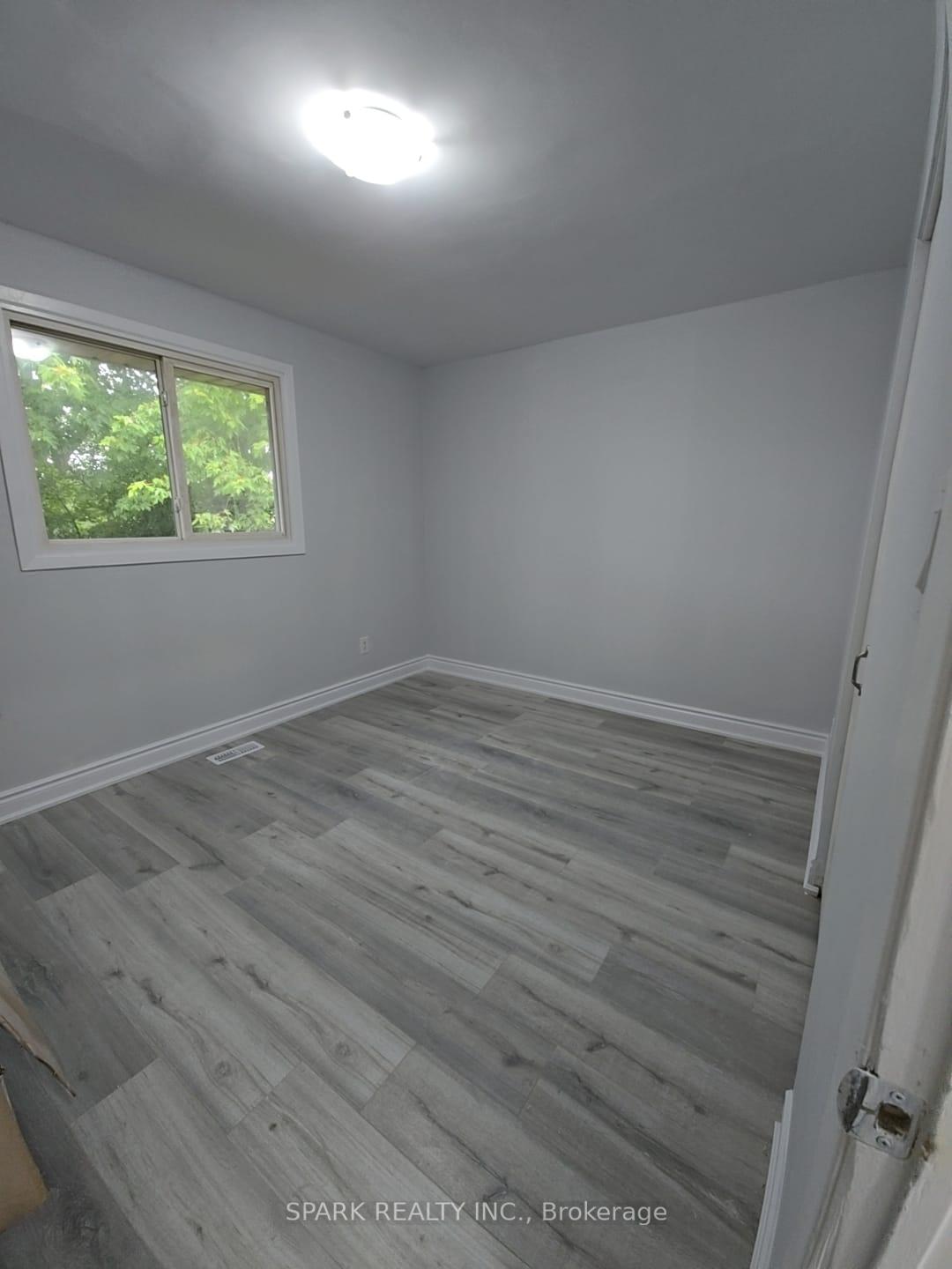 Photo 15 of 12 Mountford Drive, Guelph, Grange Road — HOMEH
