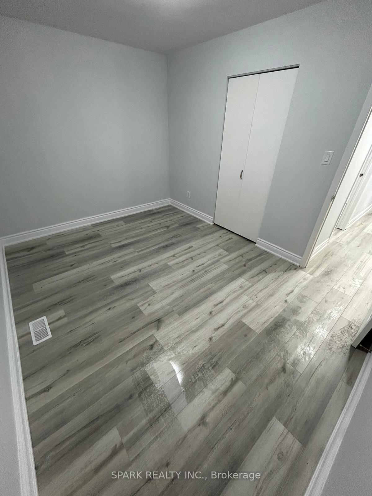 Photo 18 of 12 Mountford Drive, Guelph, Grange Road — HOMEH