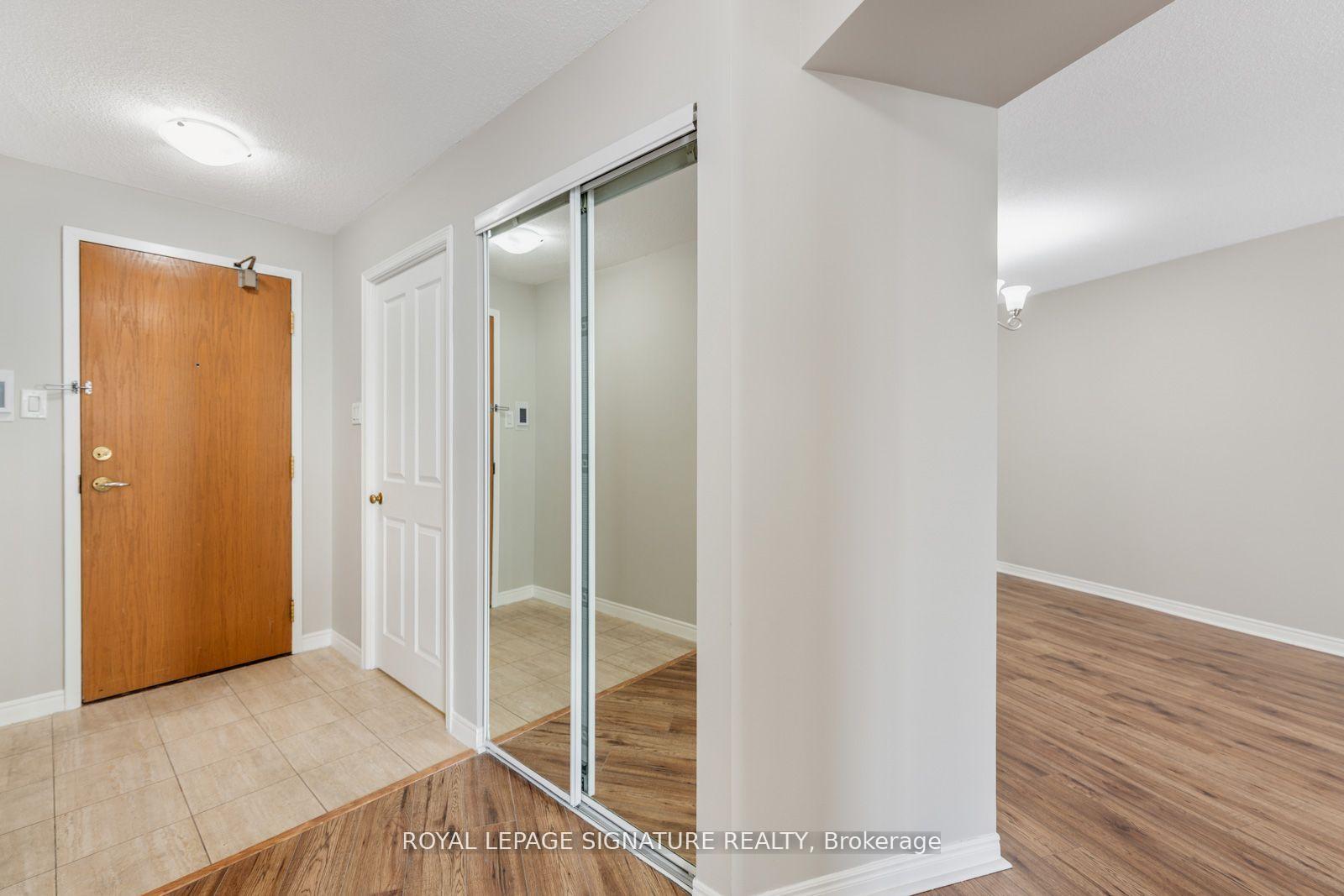 Photo 7 of Unit 601, 7250 Yonge Street, Vaughan, Crestwood-Springfarm-Yorkhill — HOMEH