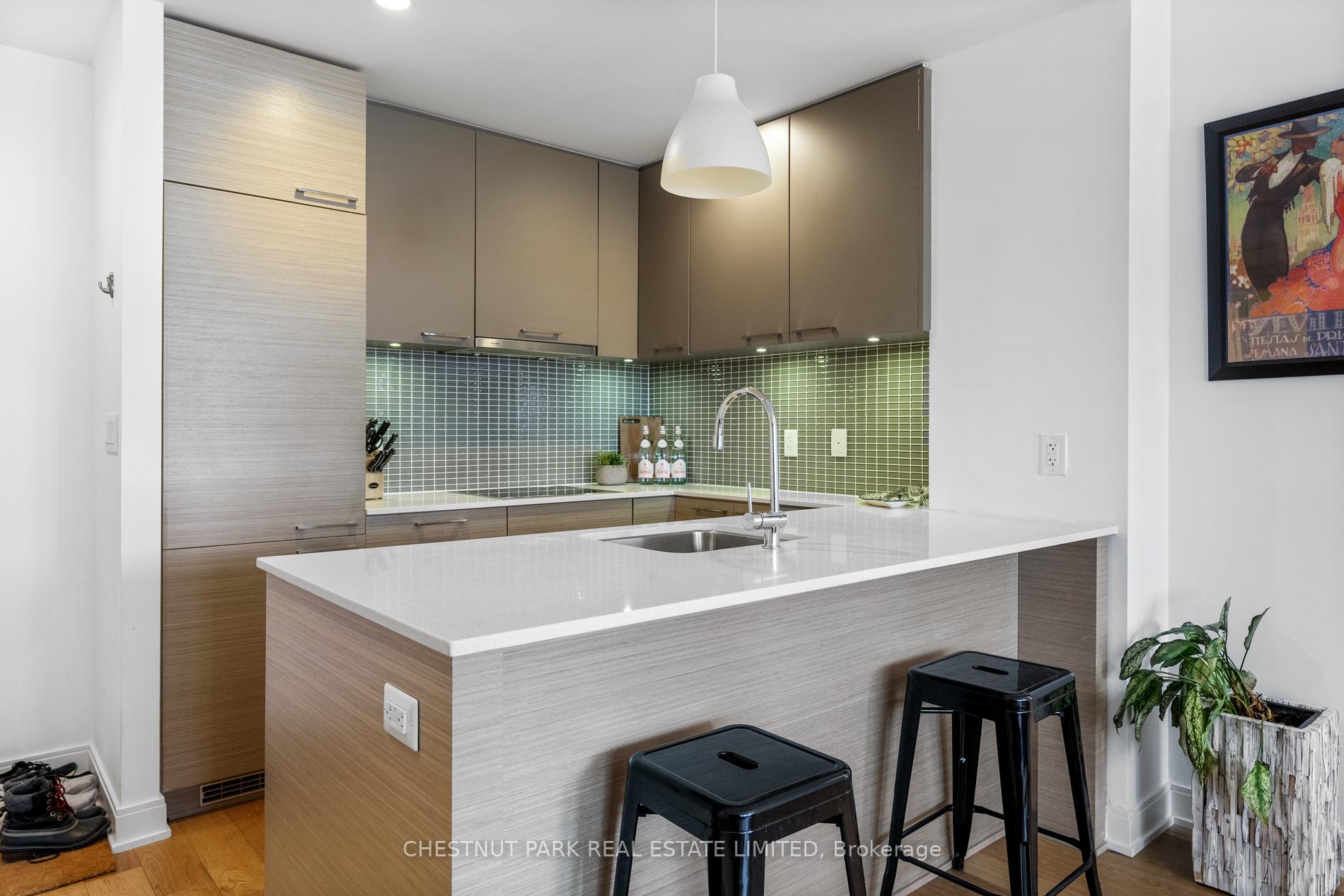 Photo 2 of Unit 707, 55 Front Street E, Toronto, Waterfront Communities — HOMEH